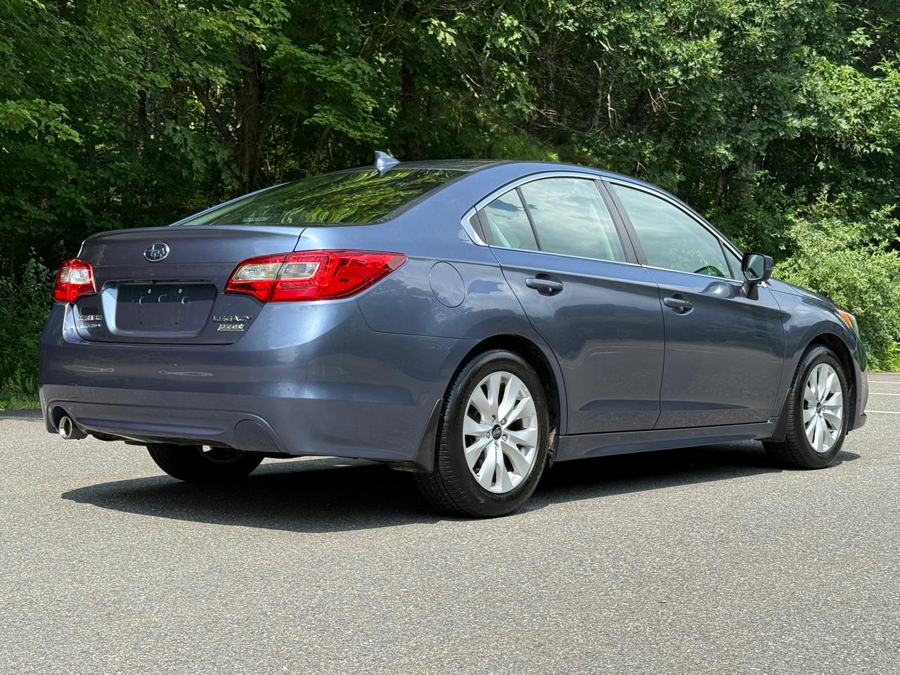 Subaru Legacy 4dr Sdn 2.5i Premium PZEV 2016