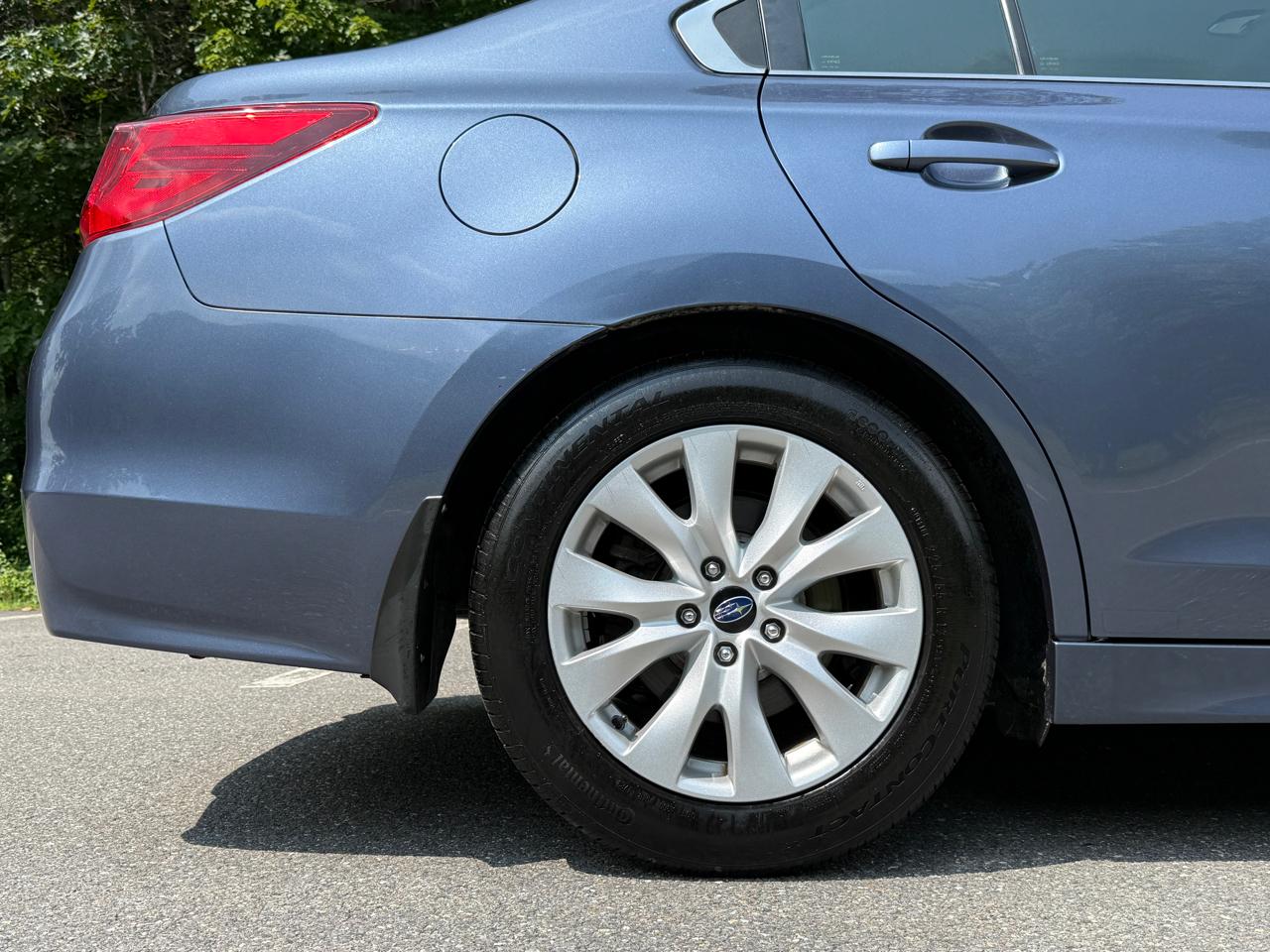 Subaru Legacy 4dr Sdn 2.5i Premium PZEV 2016