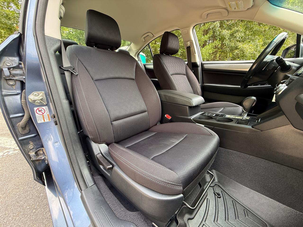 Subaru Legacy 4dr Sdn 2.5i Premium PZEV 2016
