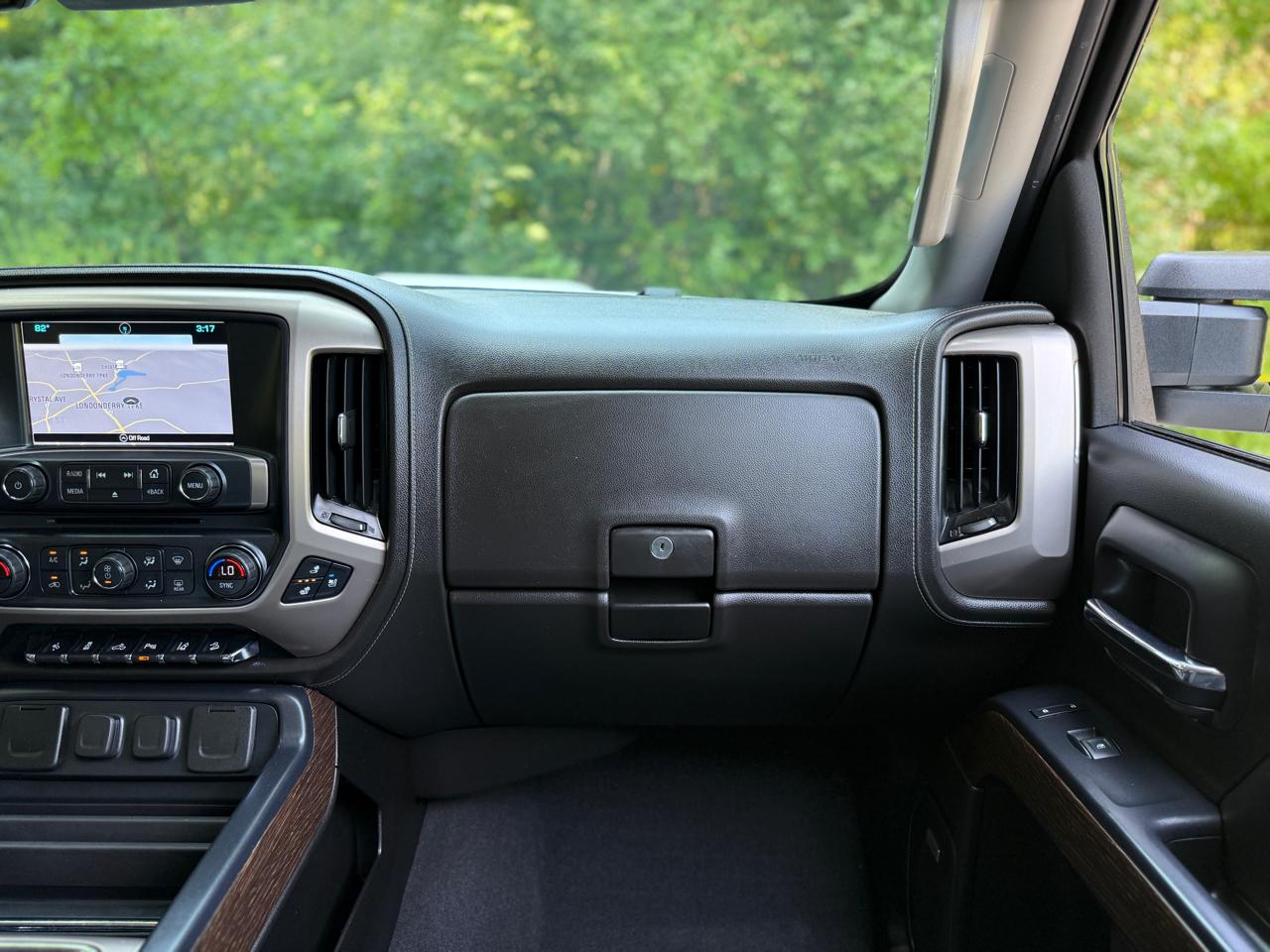 GMC Sierra 2500HD 4WD Crew Cab 153.7" Denali 2019