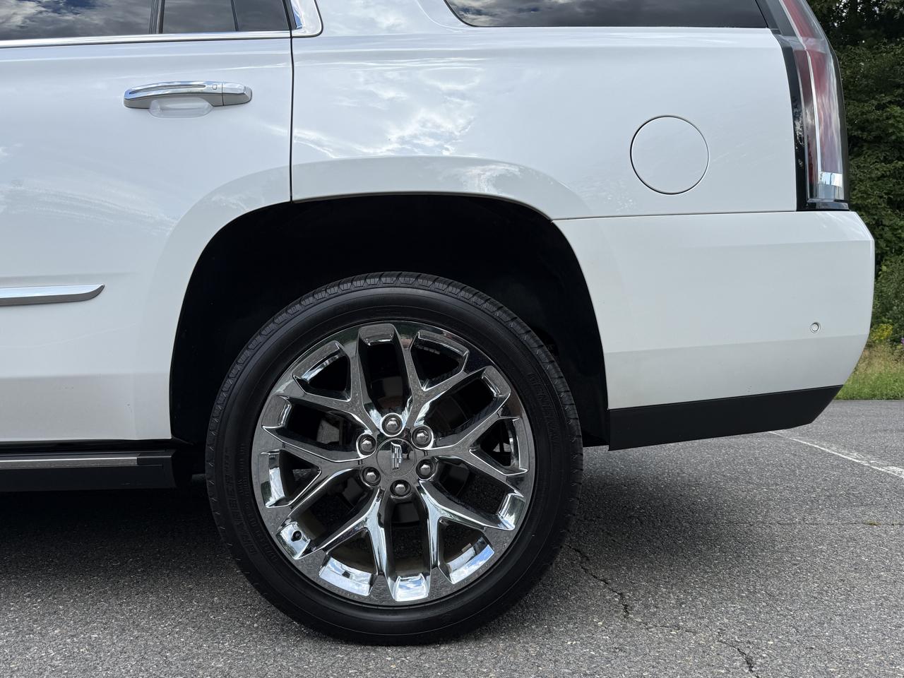 Cadillac Escalade 4WD 4dr Platinum 2019