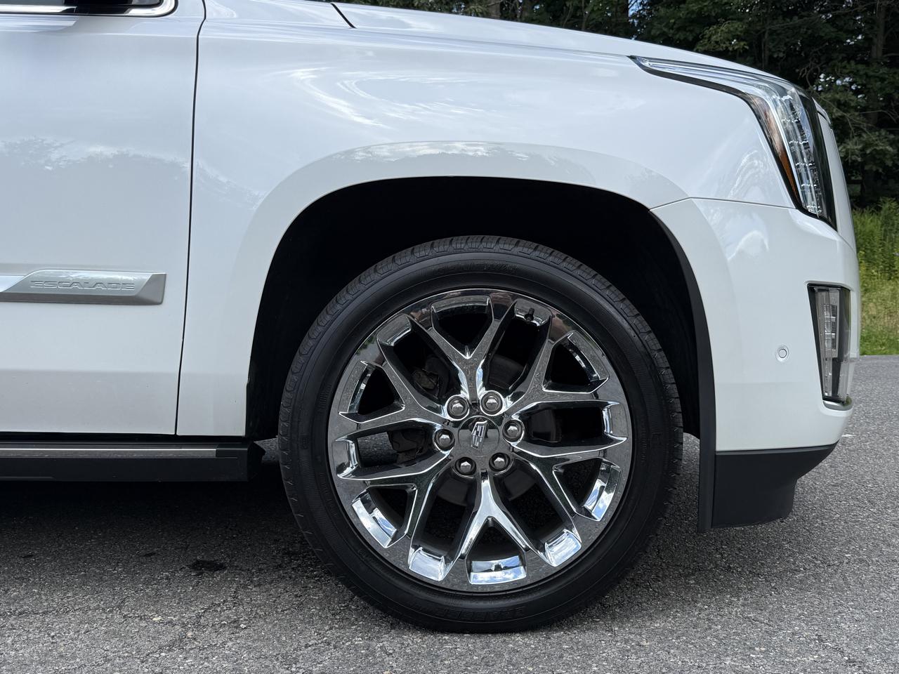 Cadillac Escalade 4WD 4dr Platinum 2019