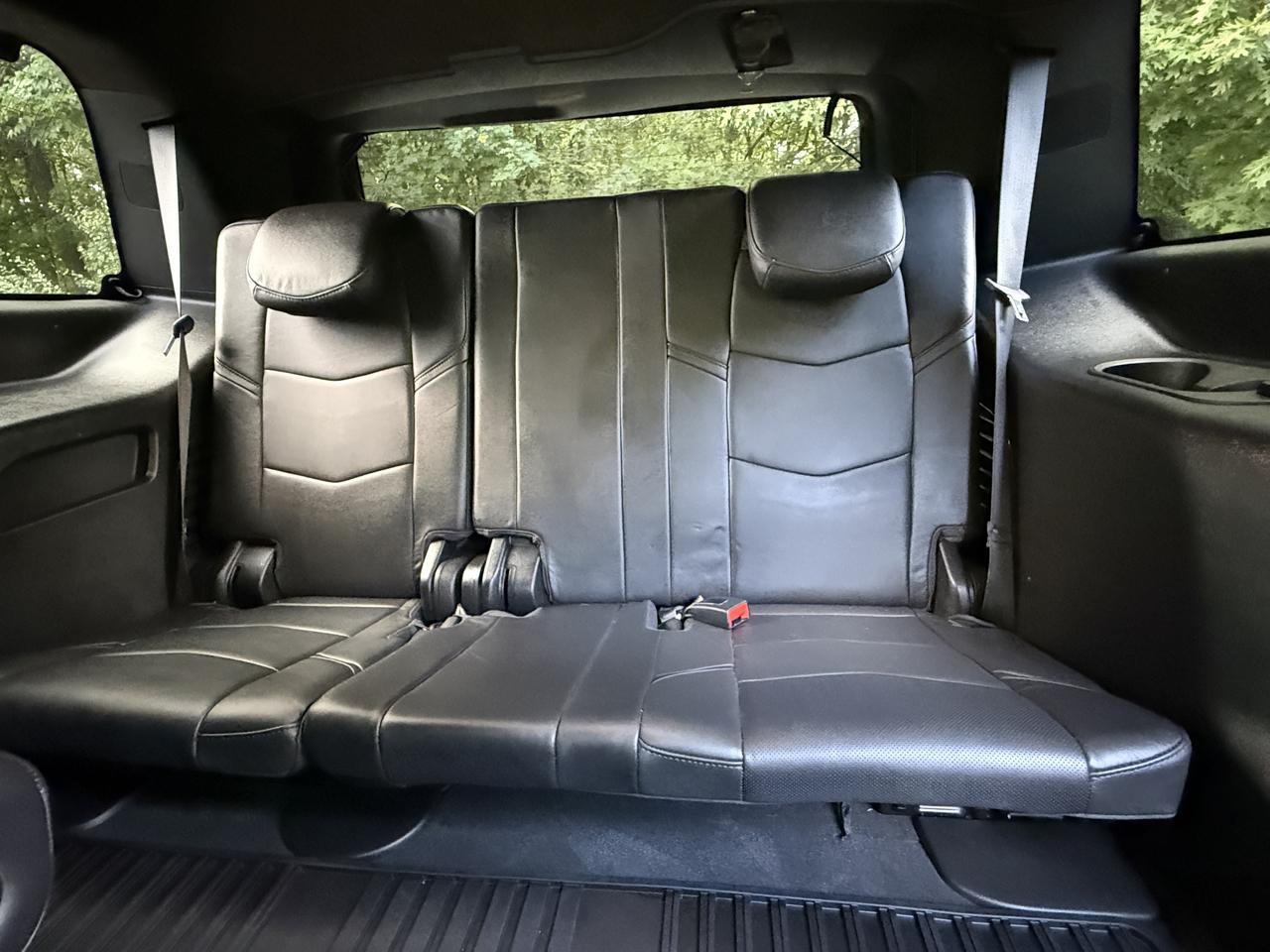 Cadillac Escalade 4WD 4dr Platinum 2019