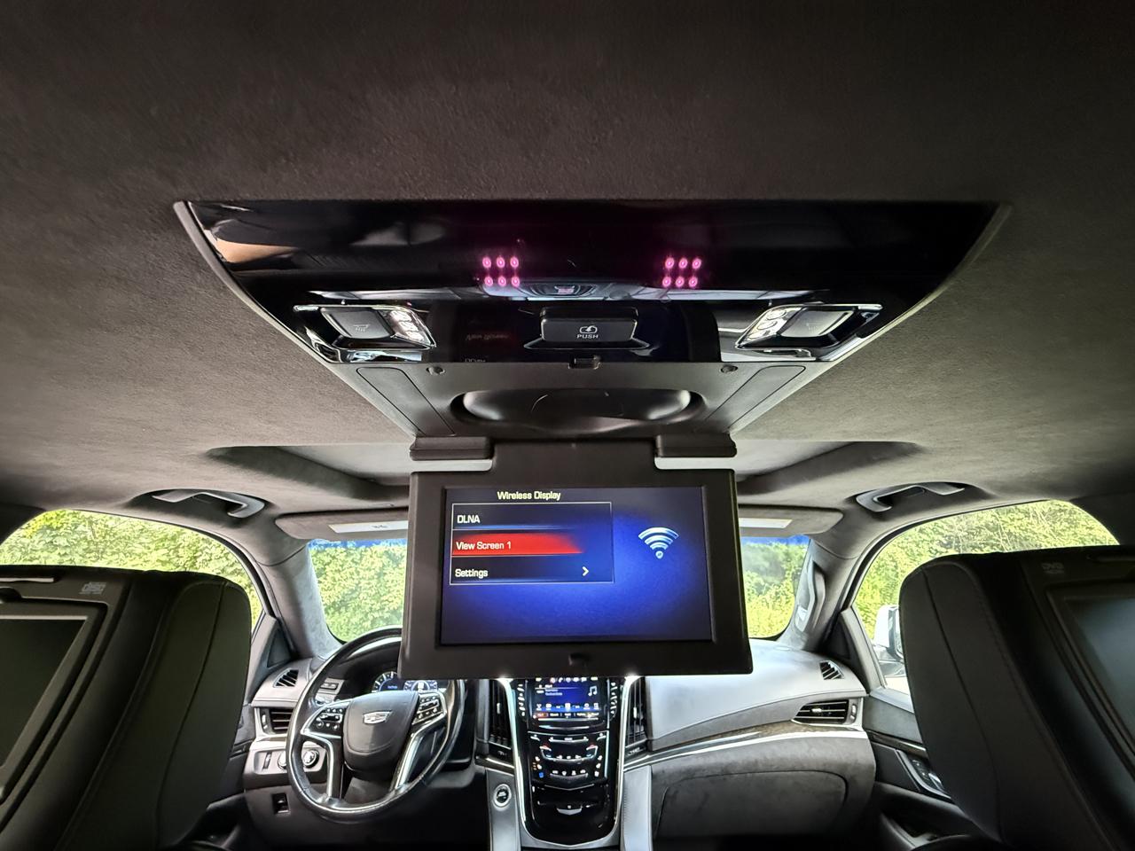 Cadillac Escalade 4WD 4dr Platinum 2019