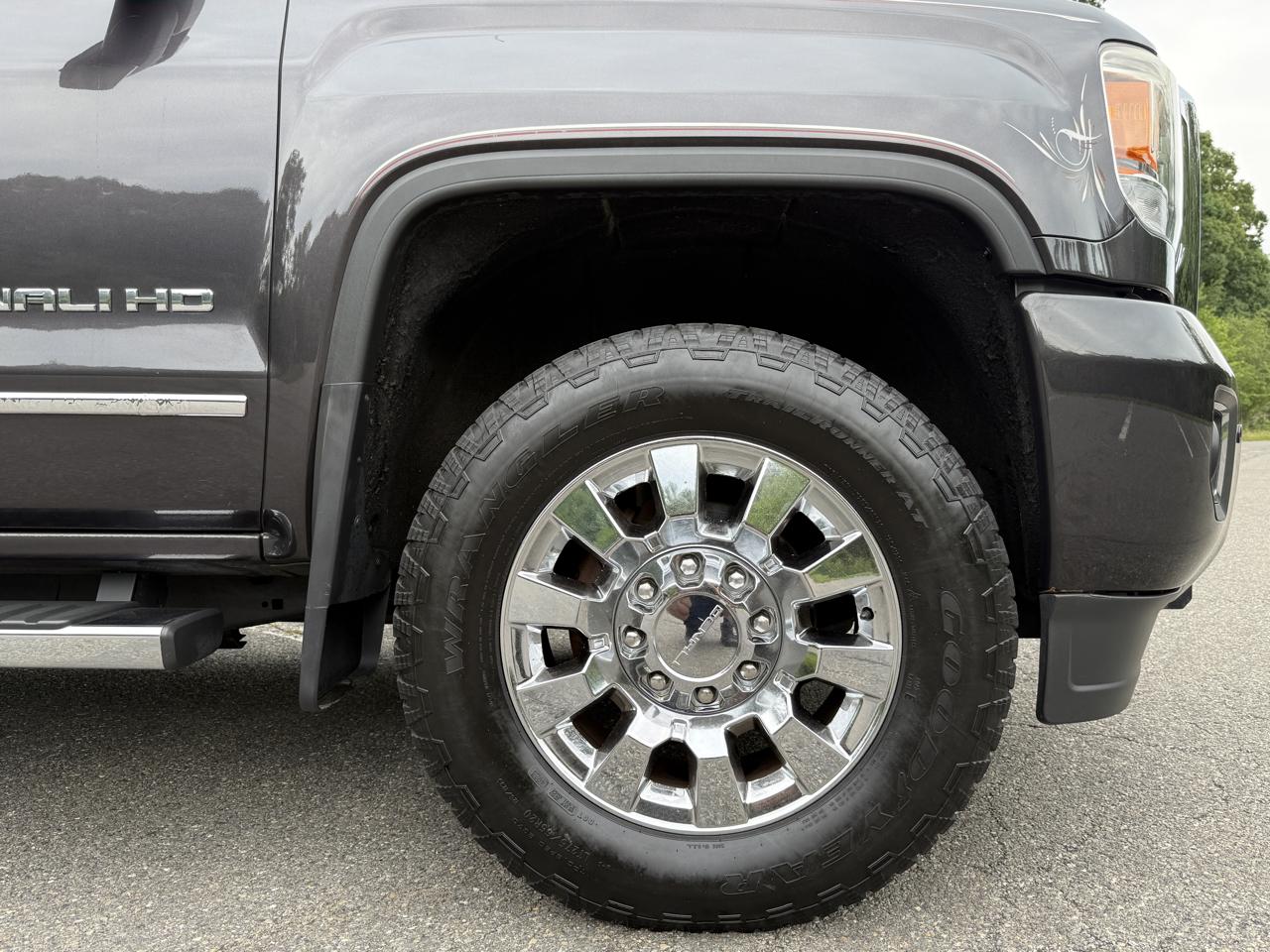GMC Sierra 2500HD 4WD Crew Cab 153.7" Denali 2016
