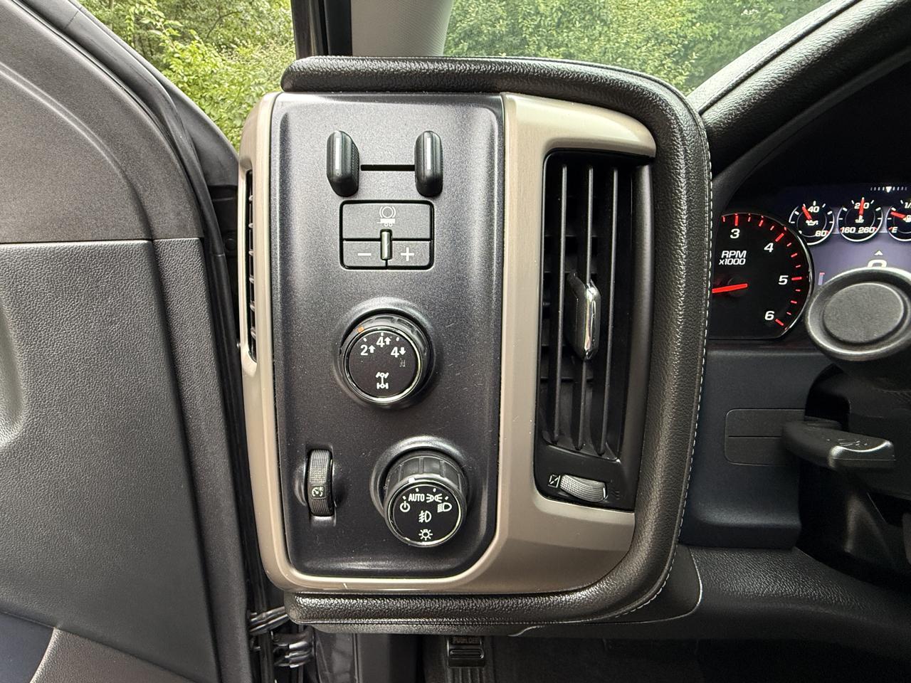 GMC Sierra 2500HD 4WD Crew Cab 153.7" Denali 2016