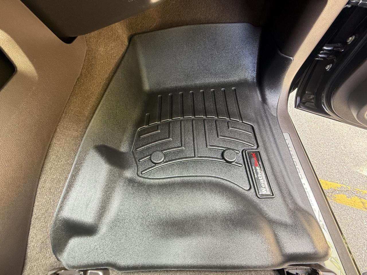 Chevrolet Silverado 2500HD 4WD Crew Cab 153.7" High Country 2015