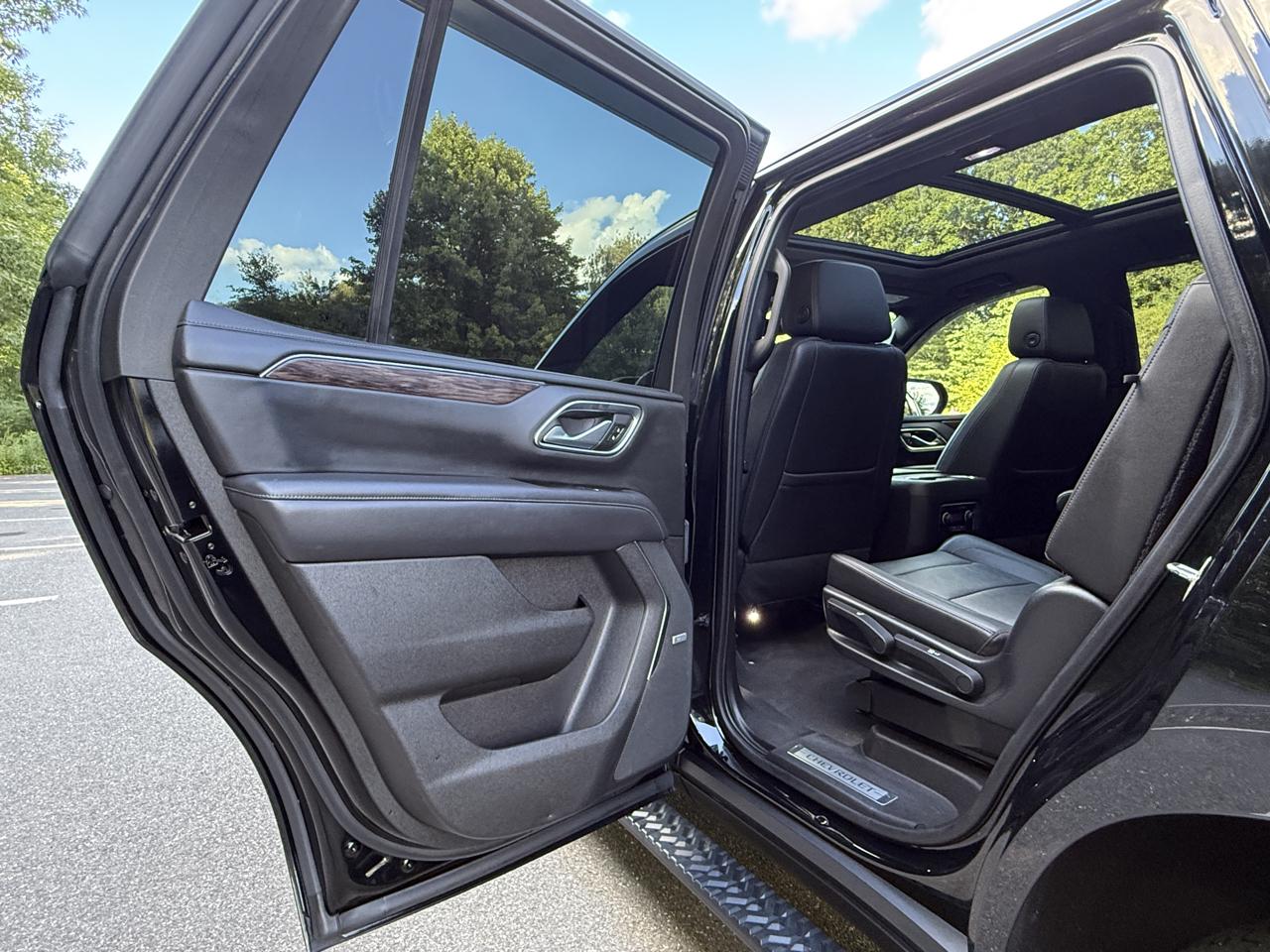 Chevrolet Tahoe 4WD 4dr Z71 2021