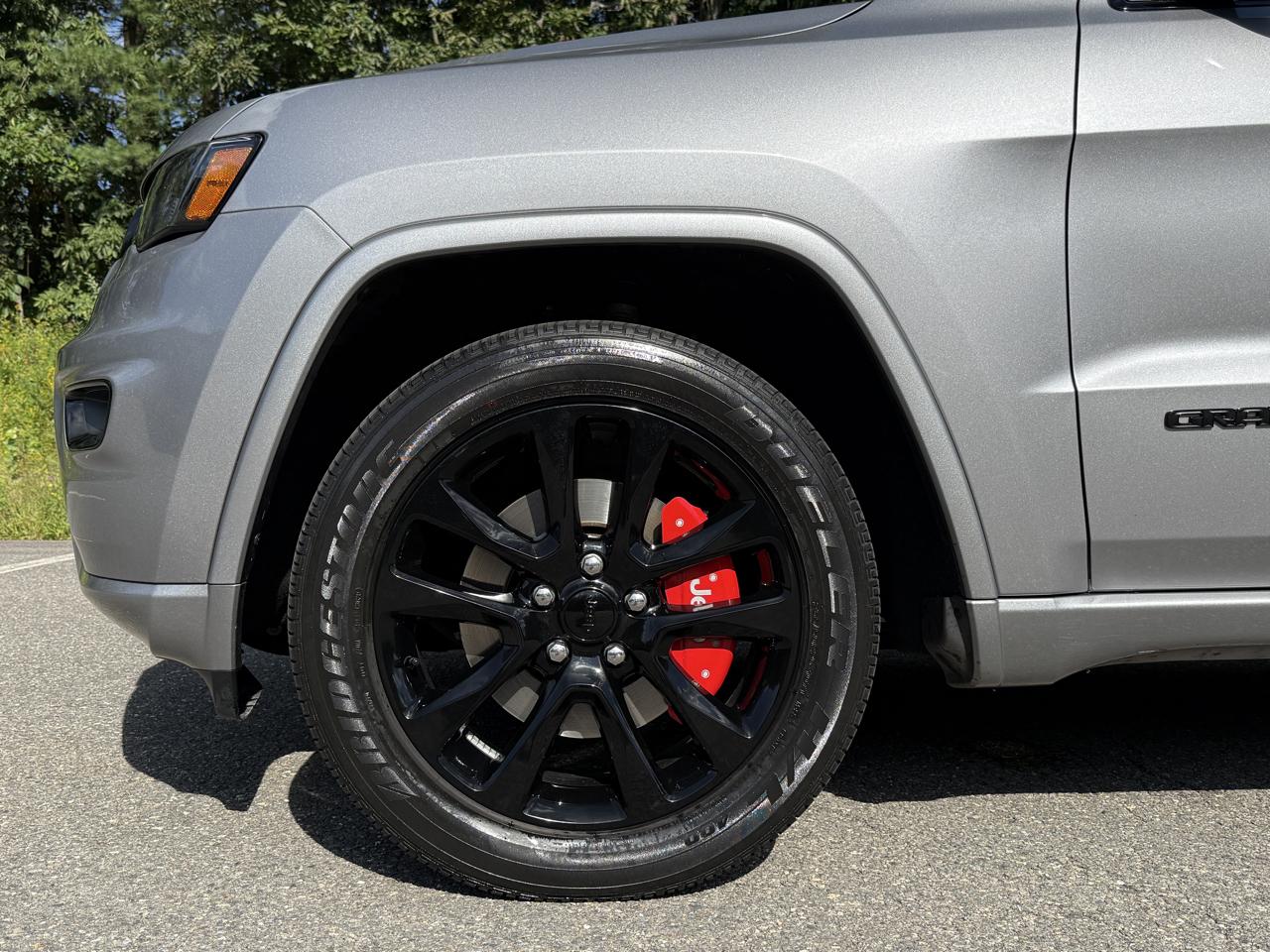 Jeep Grand Cherokee Laredo X 4x4 2021
