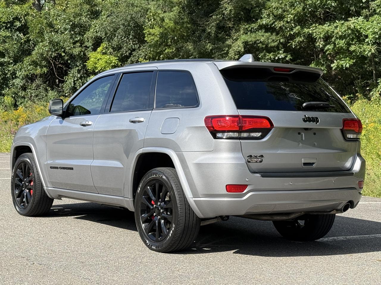 Jeep Grand Cherokee Laredo X 4x4 2021