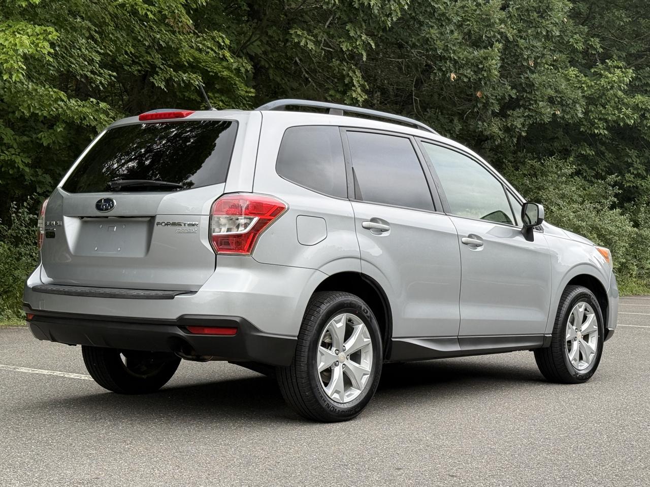 Subaru Forester 4dr Auto 2.5i Premium PZEV 2014
