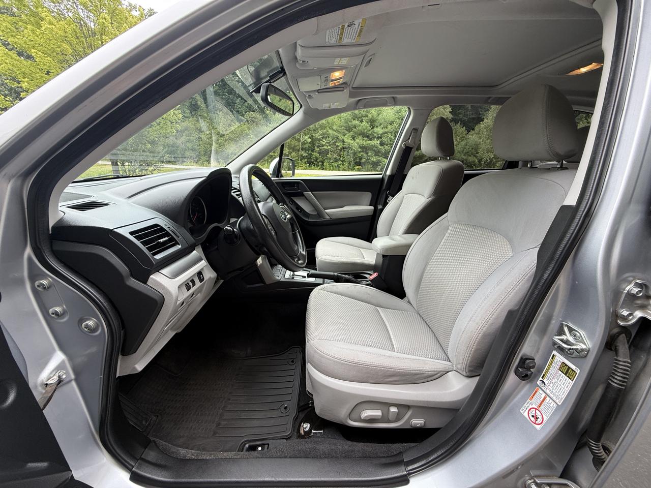 Subaru Forester 4dr Auto 2.5i Premium PZEV 2014