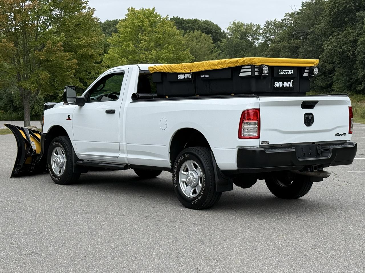 RAM 3500 Tradesman 4x4 Reg Cab 8' Box 2024