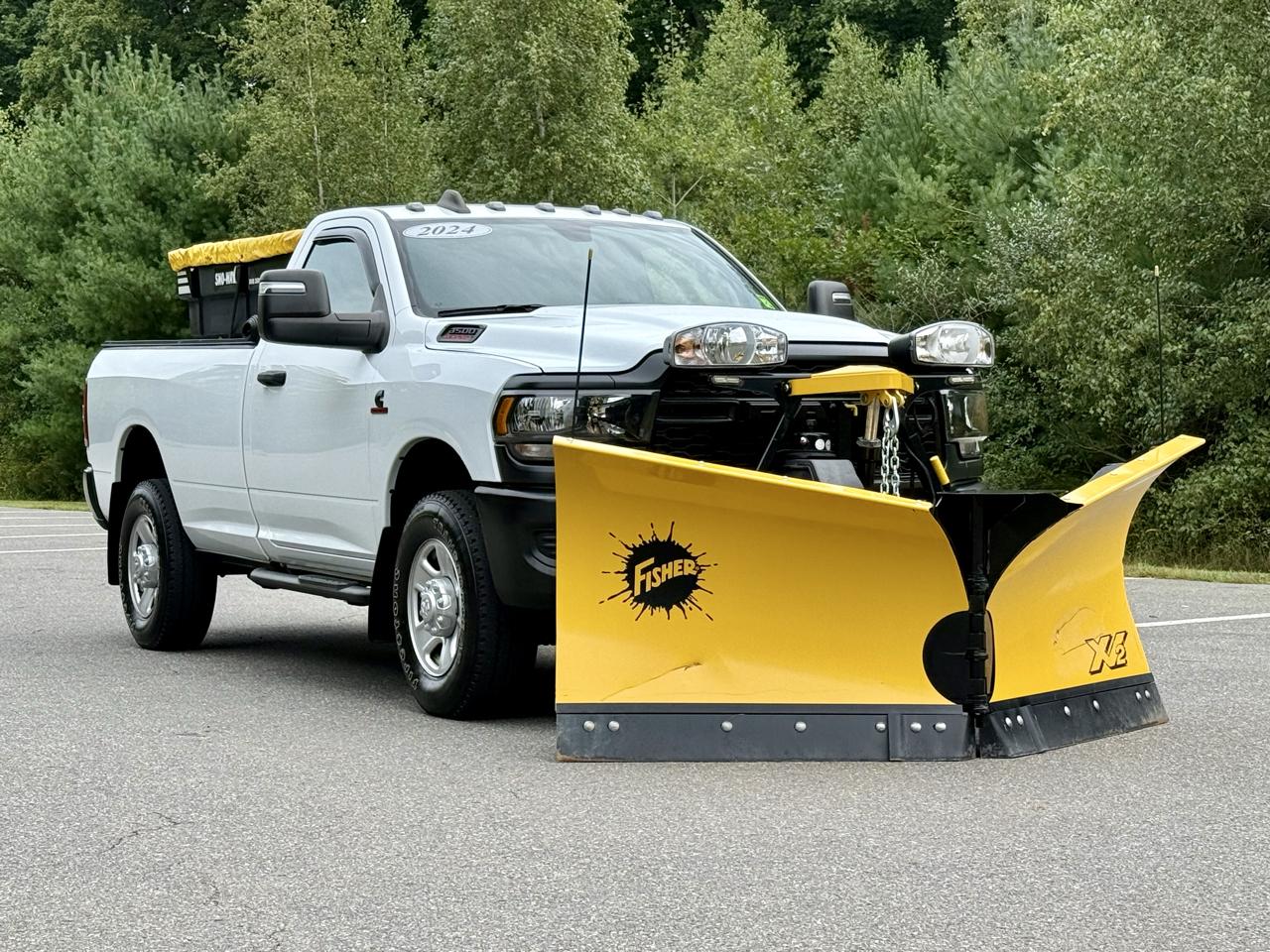 RAM 3500 Tradesman 4x4 Reg Cab 8' Box 2024