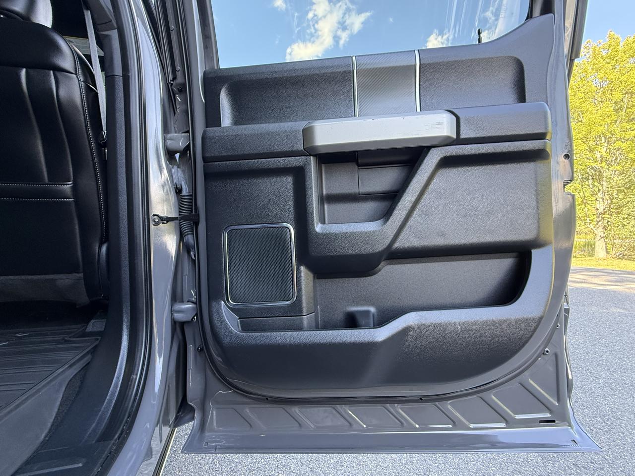 Ford F-150 Lariat SuperCrew 6.5-ft Box 4WD 2020