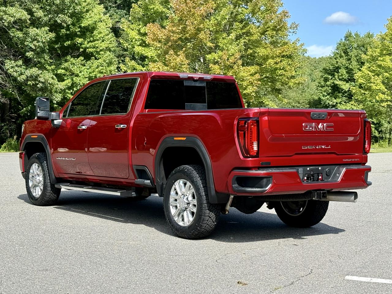 GMC Sierra 2500HD 4WD Crew Cab 159" Denali 2023