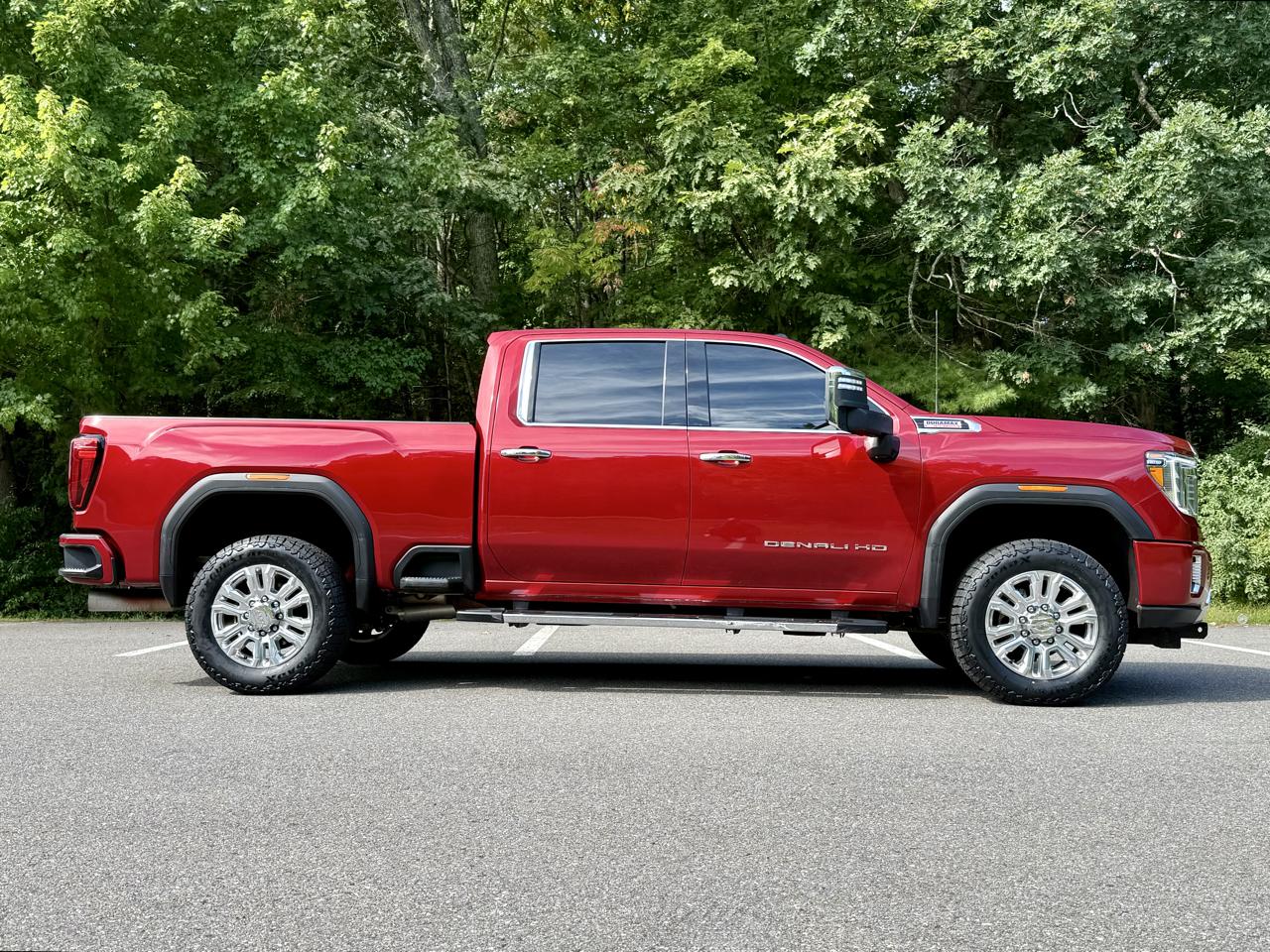 GMC Sierra 2500HD 4WD Crew Cab 159" Denali 2023