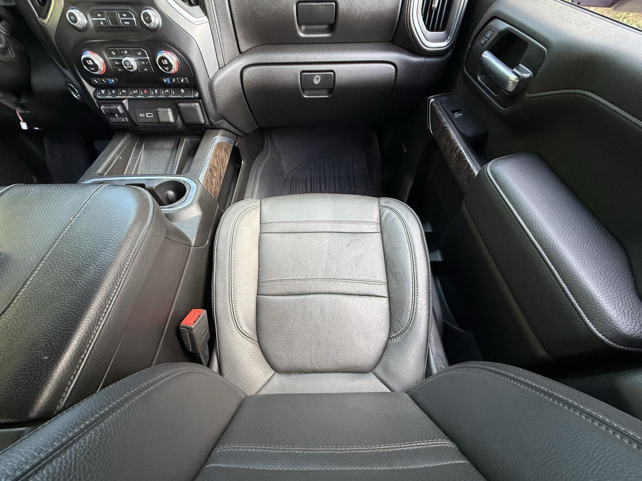 GMC Sierra 2500HD 4WD Crew Cab 159" Denali 2023