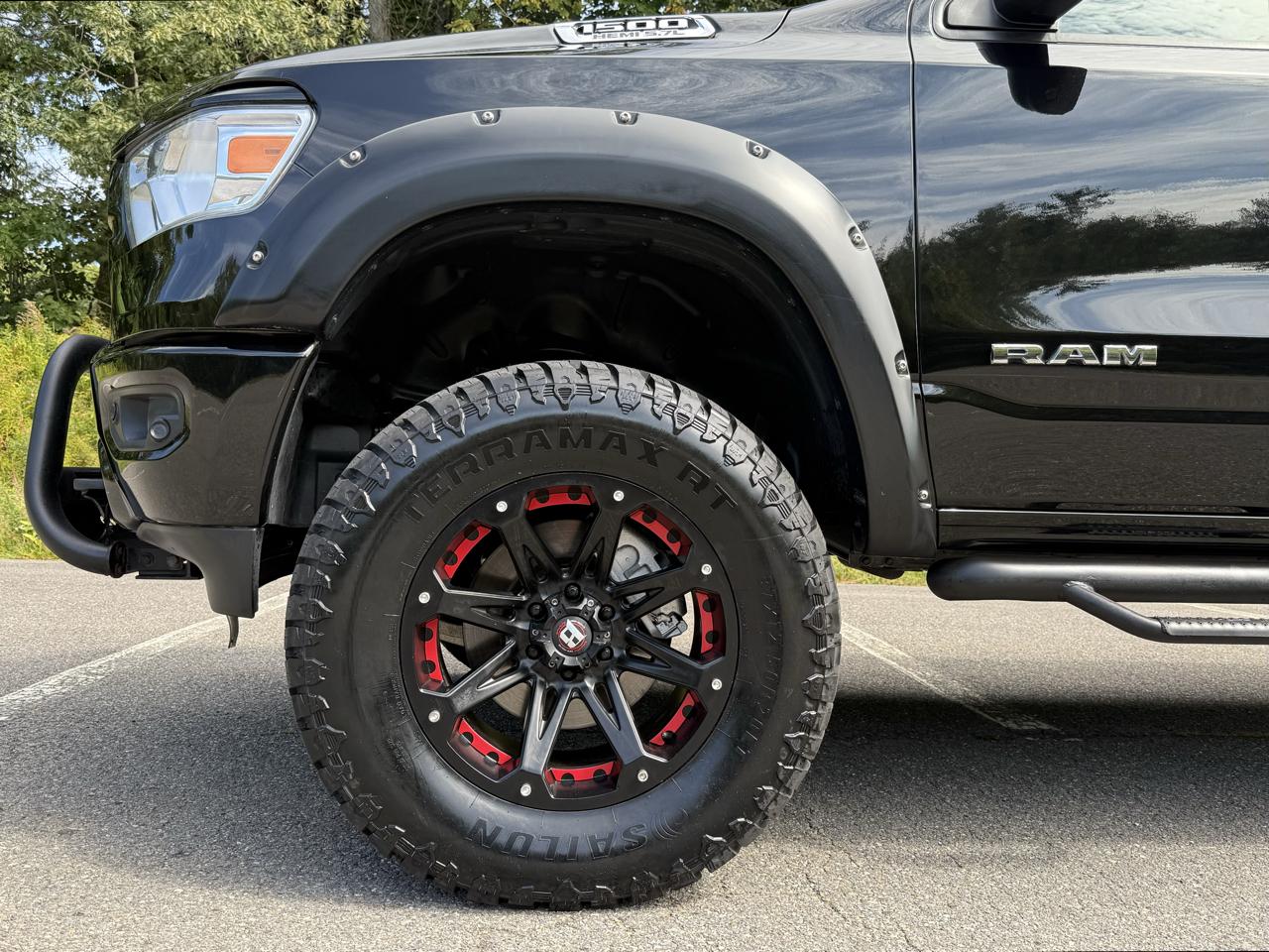 RAM 1500 Big Horn/Lone Star 4x4 Crew Cab 5'7" Box 2019