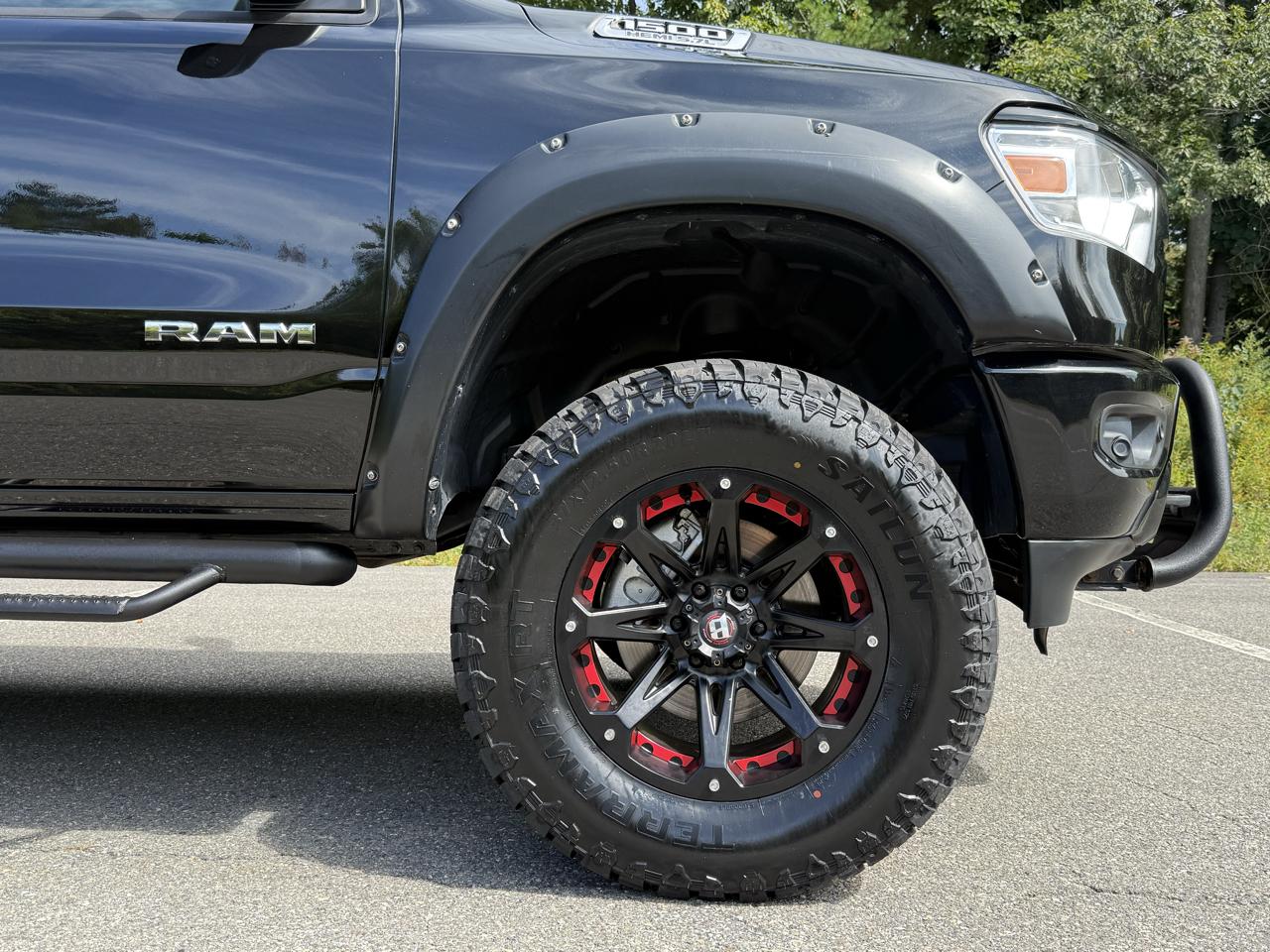 RAM 1500 Big Horn/Lone Star 4x4 Crew Cab 5'7" Box 2019
