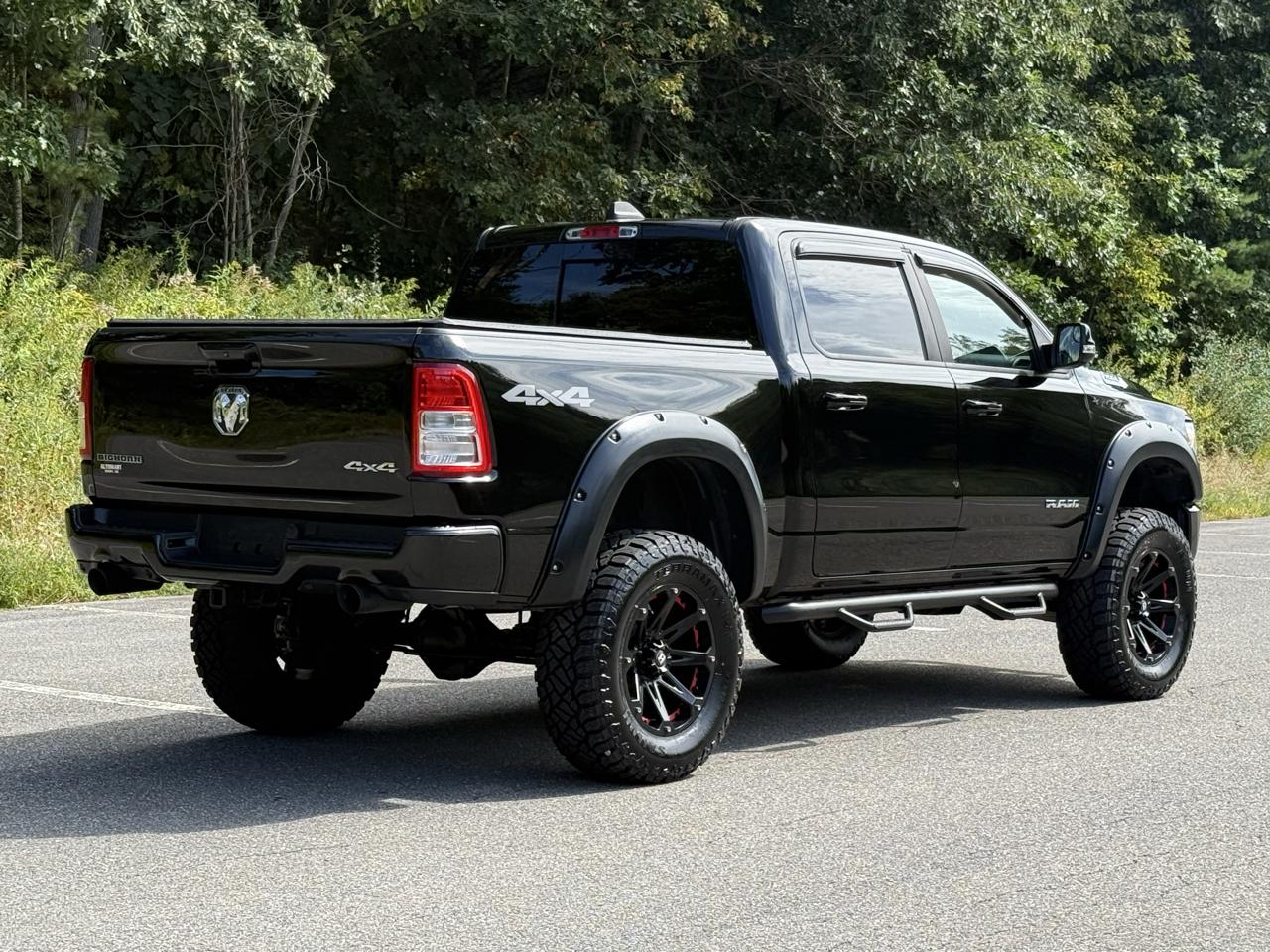 RAM 1500 Big Horn/Lone Star 4x4 Crew Cab 5'7" Box 2019
