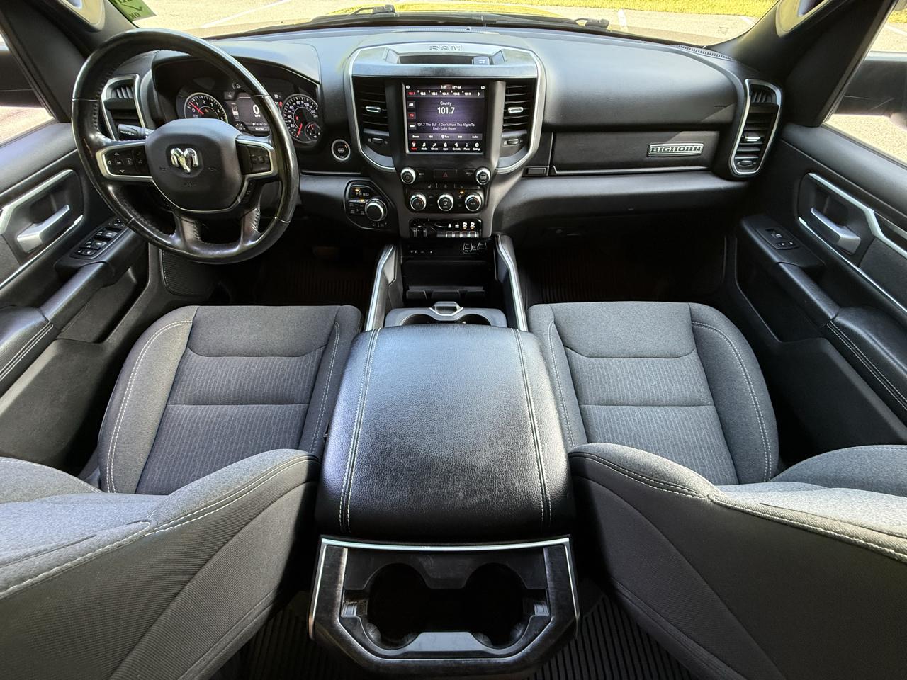 RAM 1500 Big Horn/Lone Star 4x4 Crew Cab 5'7" Box 2019