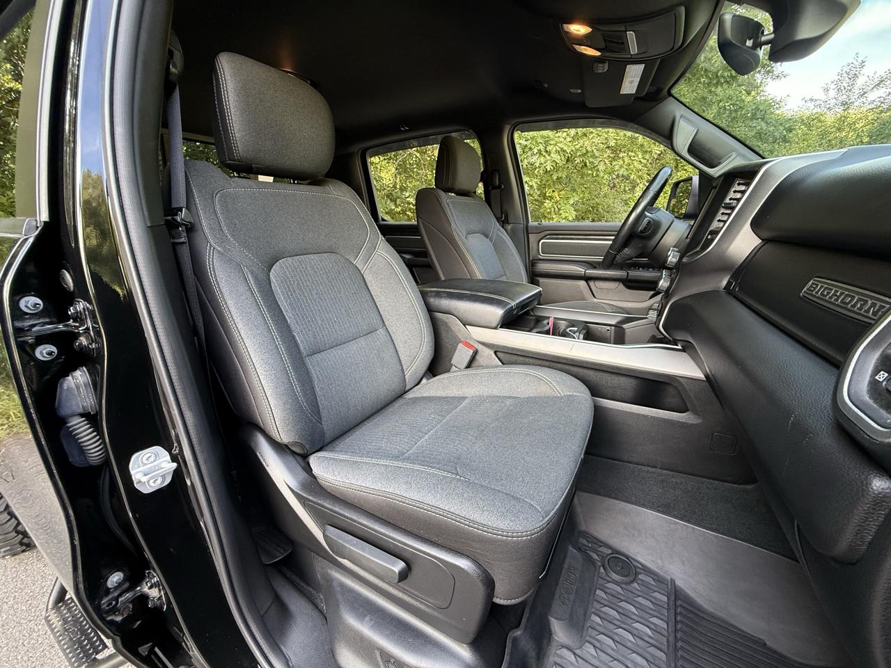 RAM 1500 Big Horn/Lone Star 4x4 Crew Cab 5'7" Box 2019