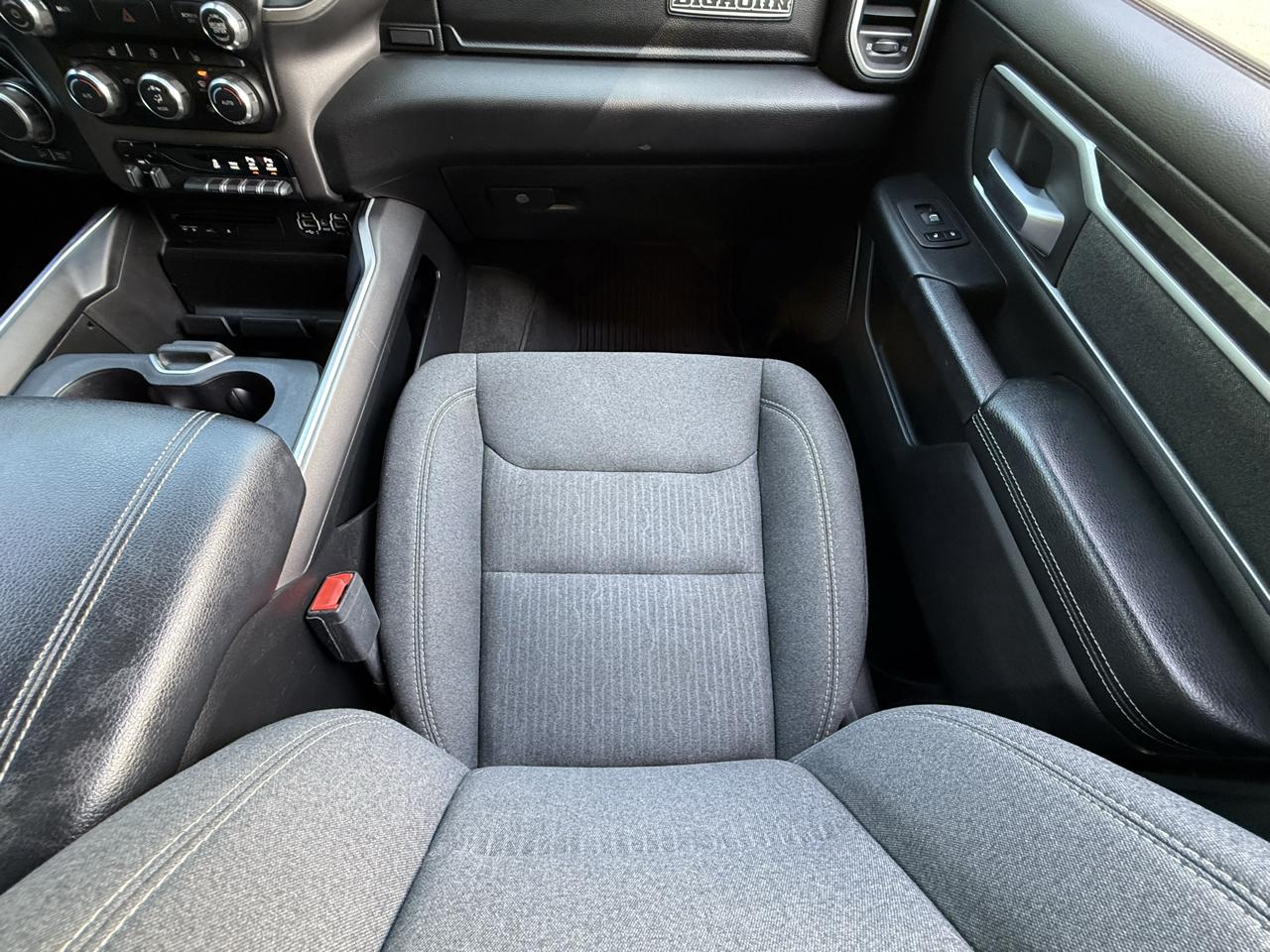 RAM 1500 Big Horn/Lone Star 4x4 Crew Cab 5'7" Box 2019