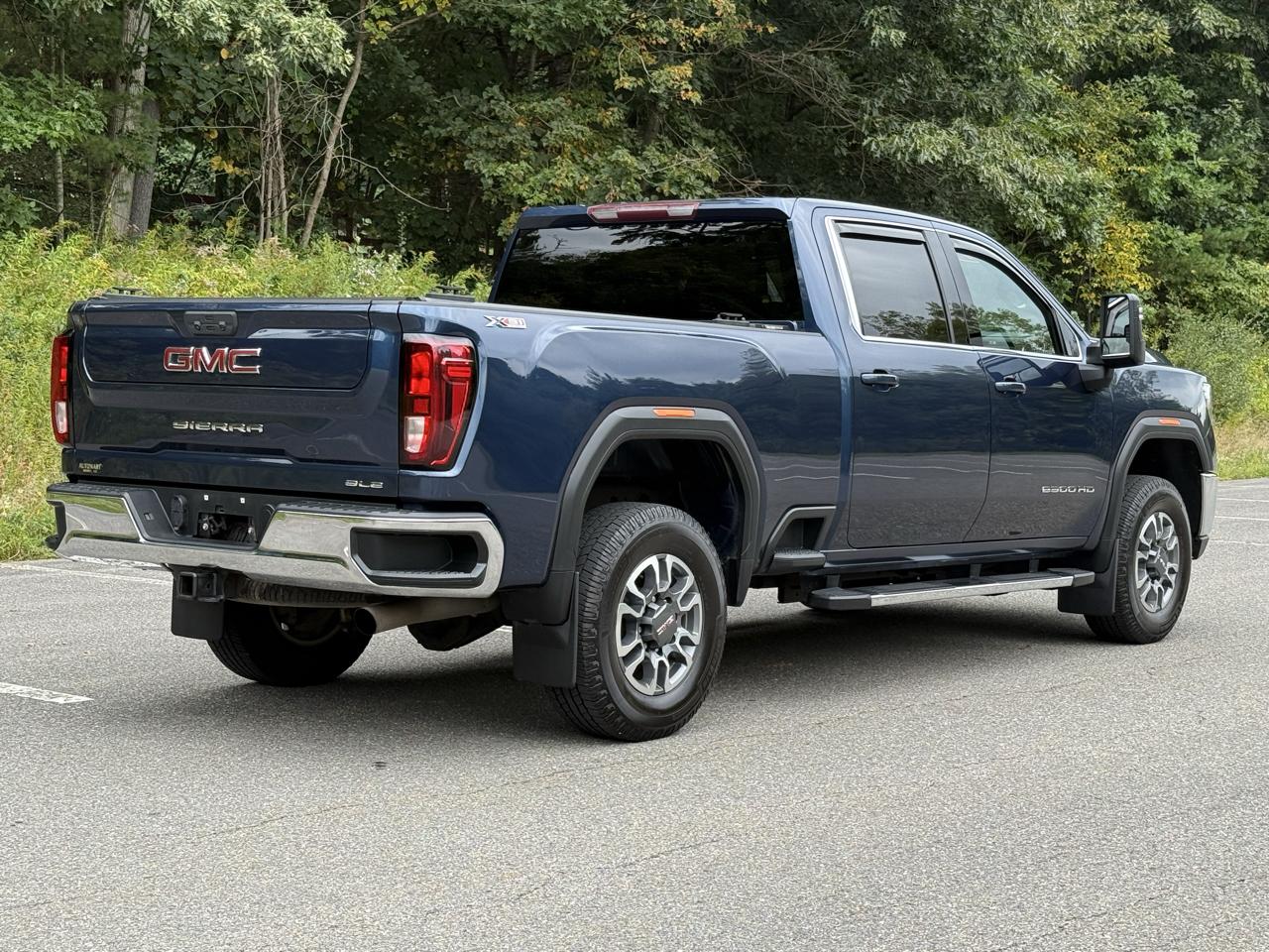 GMC Sierra 2500HD 4WD Crew Cab 159" SLE 2021