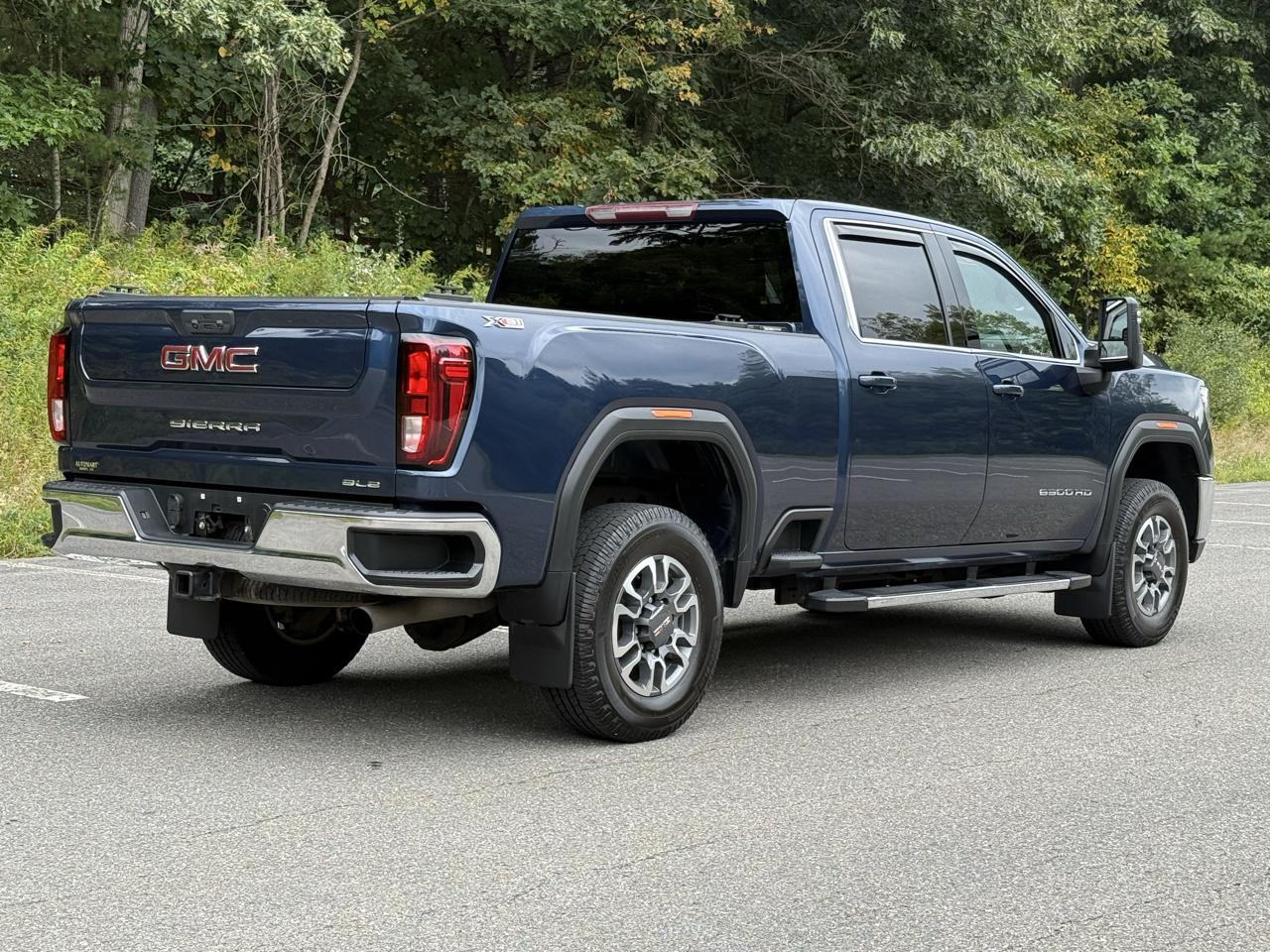 GMC Sierra 2500HD 4WD Crew Cab 159" SLE 2021