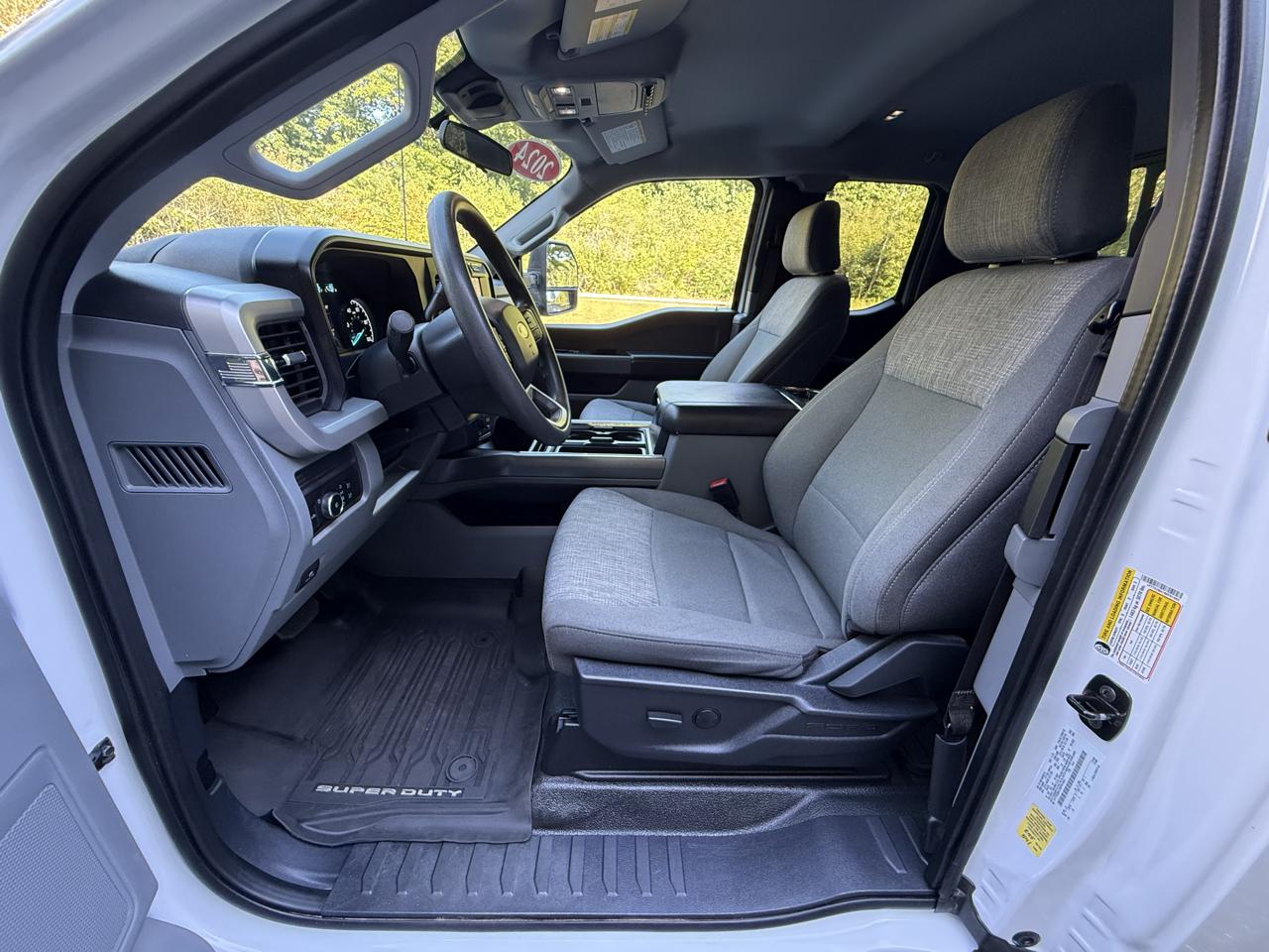 Ford Super Duty F-250 SRW  2024
