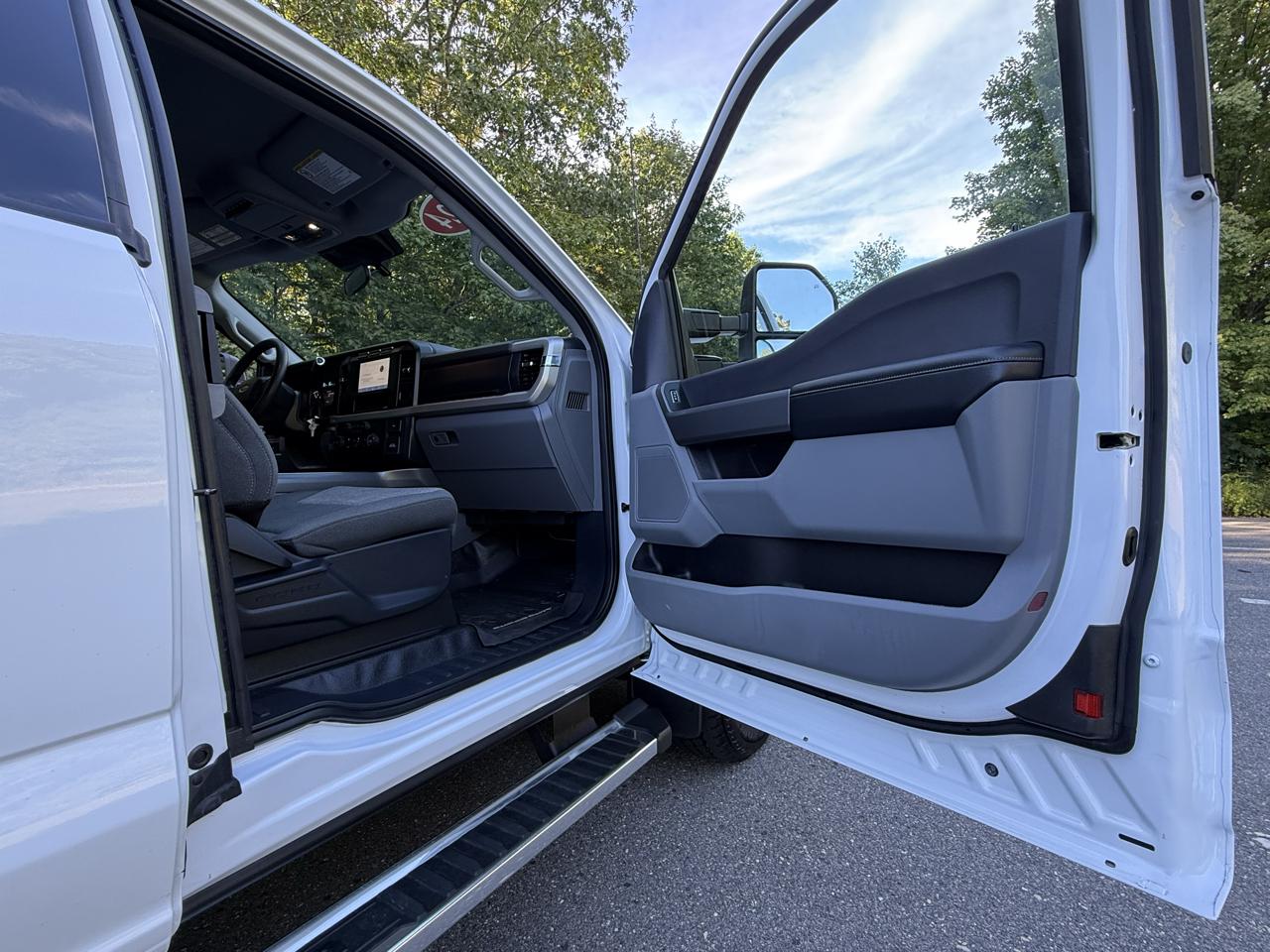 Ford Super Duty F-250 SRW  2024
