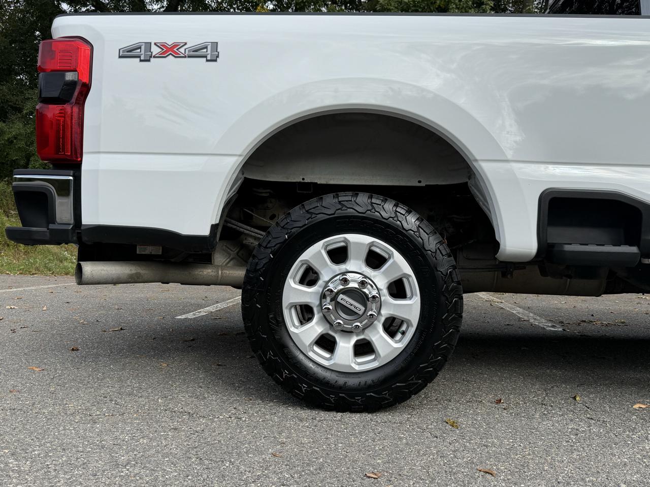 Ford Super Duty F-250 SRW XLT 4WD SuperCab 6.75' Box 2023