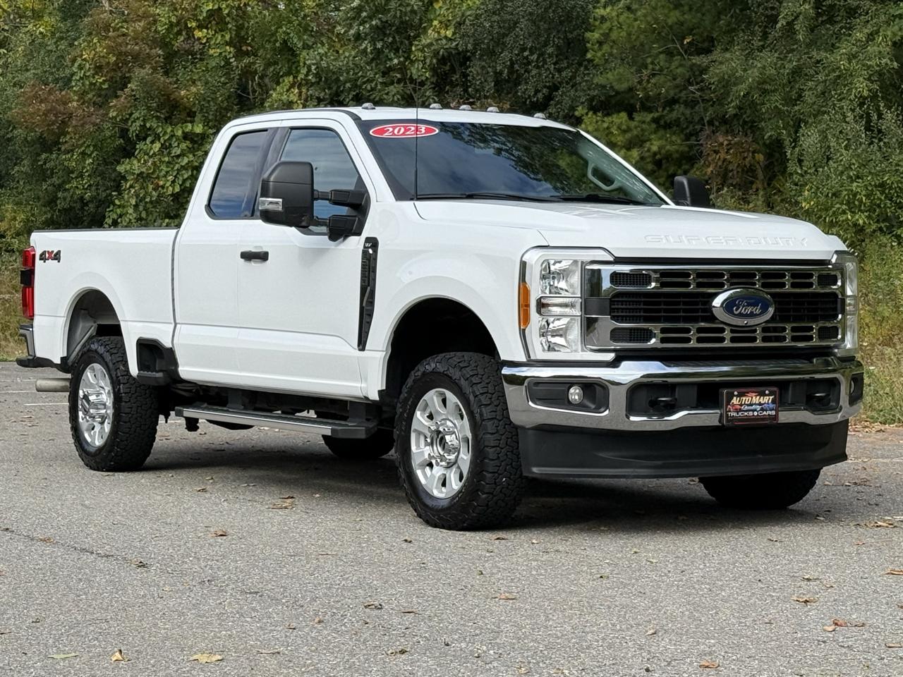 Ford Super Duty F-250 SRW XLT 4WD SuperCab 6.75' Box 2023