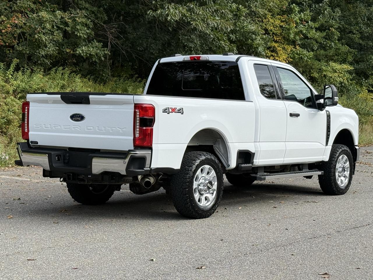 Ford Super Duty F-250 SRW XLT 4WD SuperCab 6.75' Box 2023