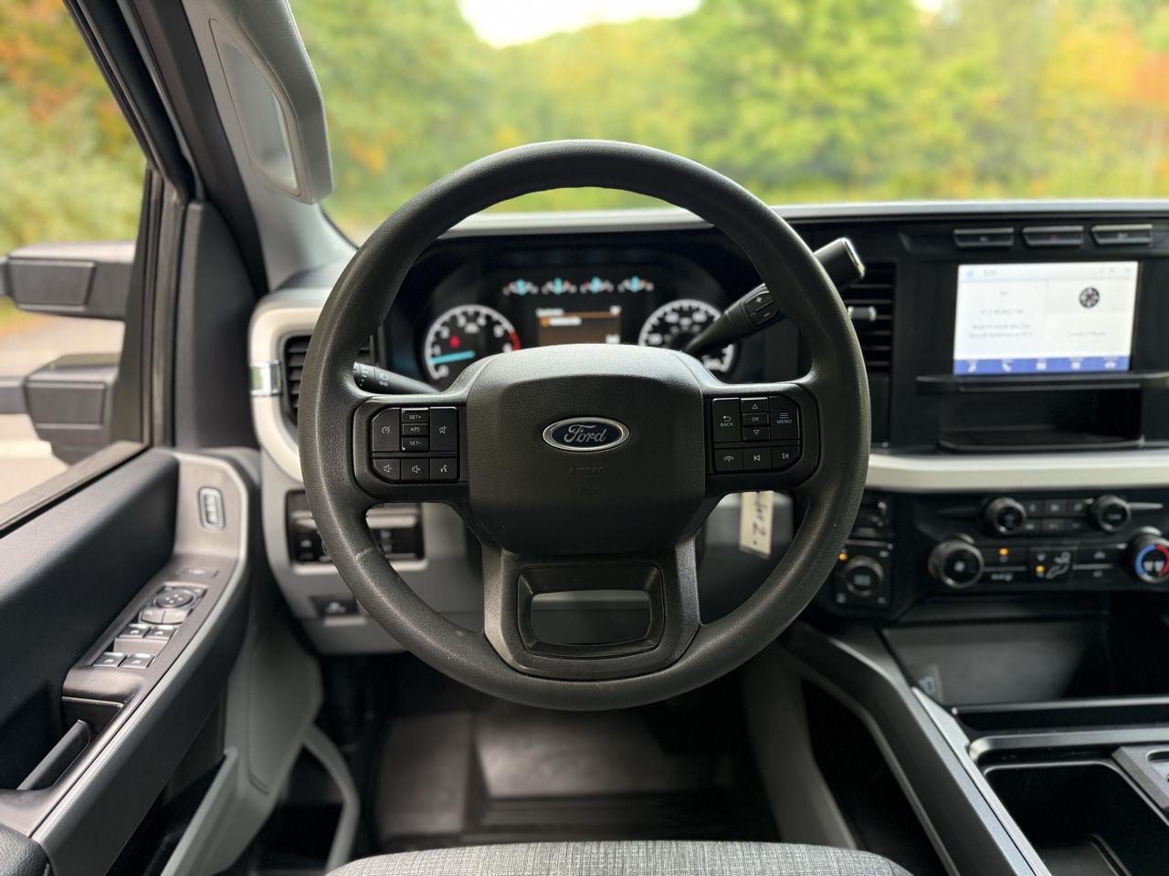 Ford Super Duty F-250 SRW XLT 4WD SuperCab 6.75' Box 2023