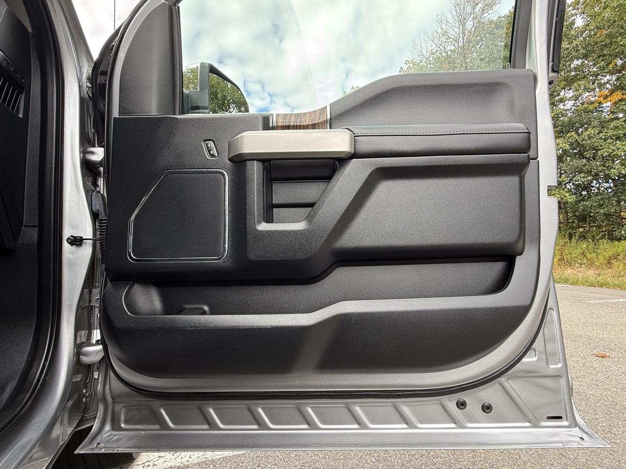 Ford F-150 Lariat 4WD SuperCrew 5.5' Box 2020