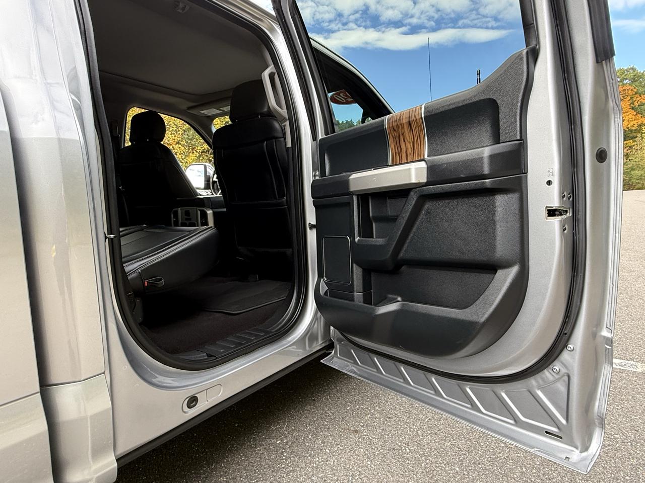 Ford F-150 Lariat 4WD SuperCrew 5.5' Box 2020