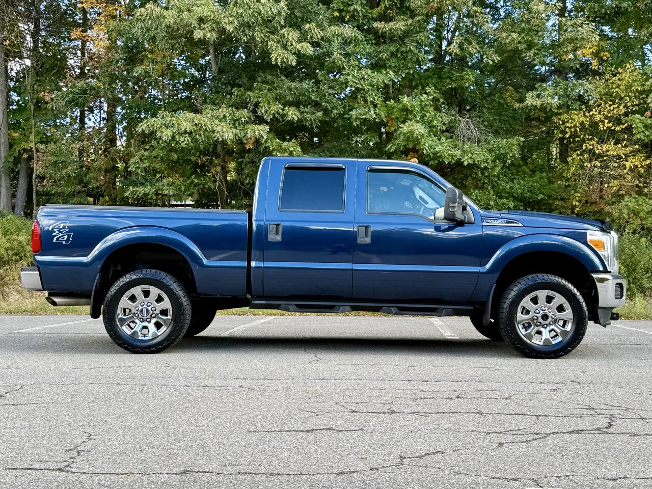 Ford Super Duty F-250 SRW 4WD Crew Cab 156" XLT 2016
