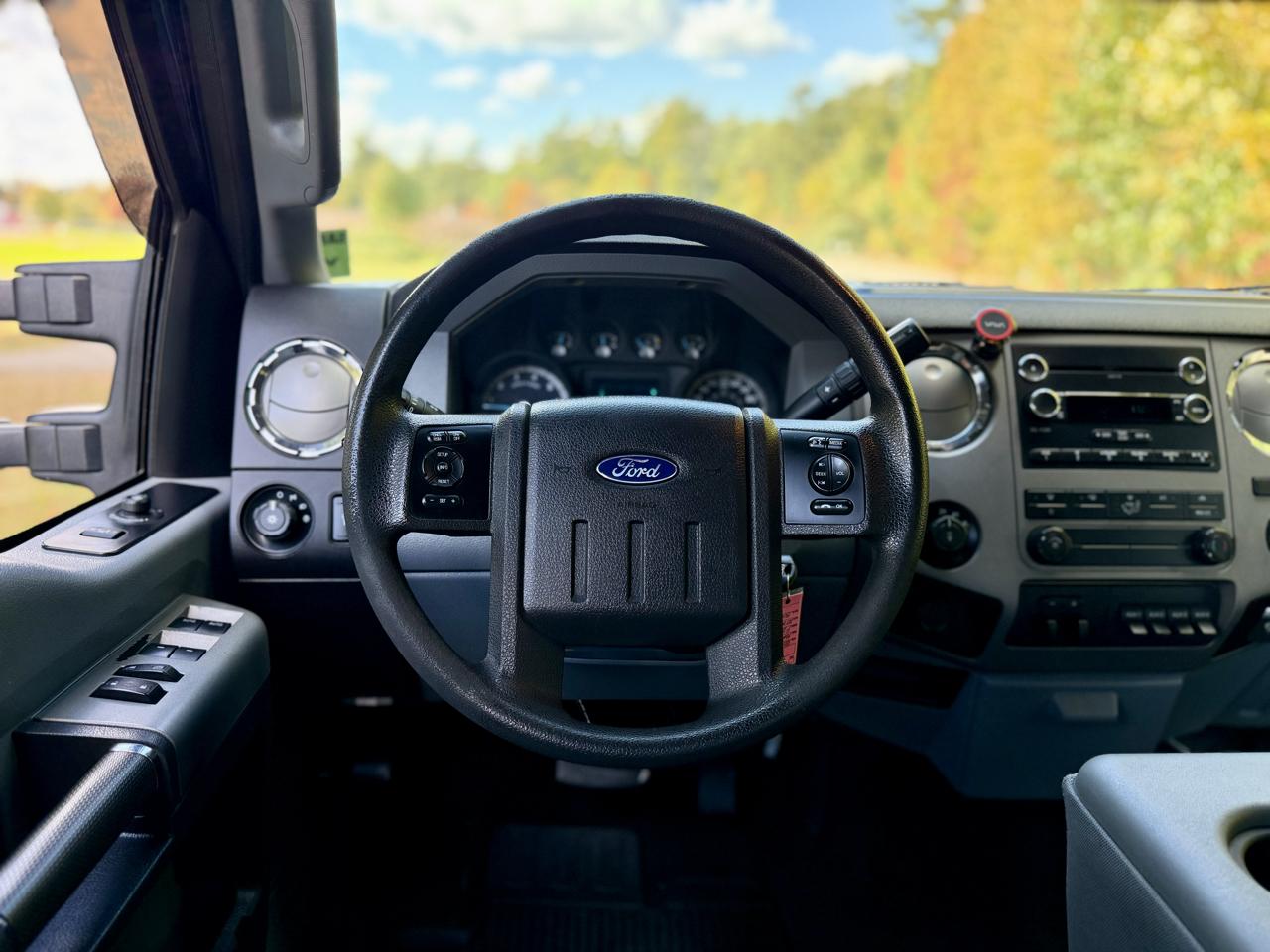 Ford Super Duty F-250 SRW 4WD Crew Cab 156" XLT 2016