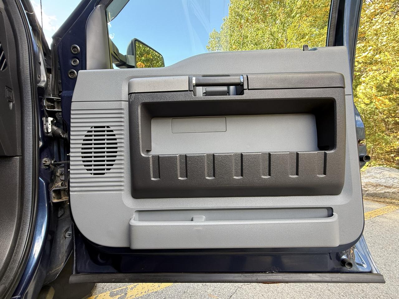 Ford Super Duty F-250 SRW 4WD Crew Cab 156" XLT 2016