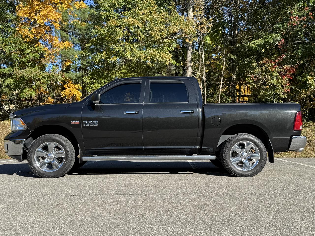 RAM 1500 4WD Crew Cab 140.5" Big Horn 2016