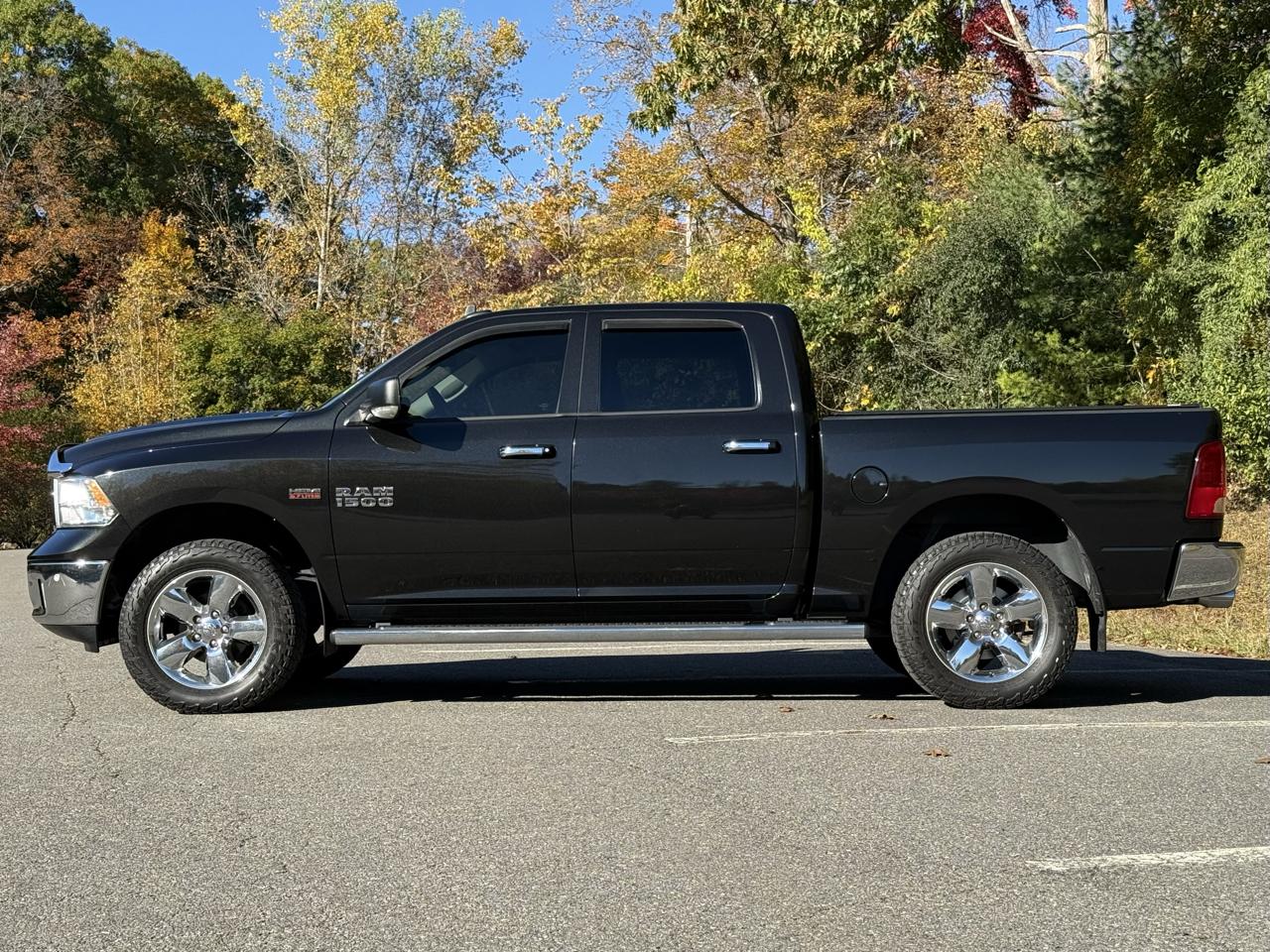 RAM 1500 4WD Crew Cab 140.5" Big Horn 2016