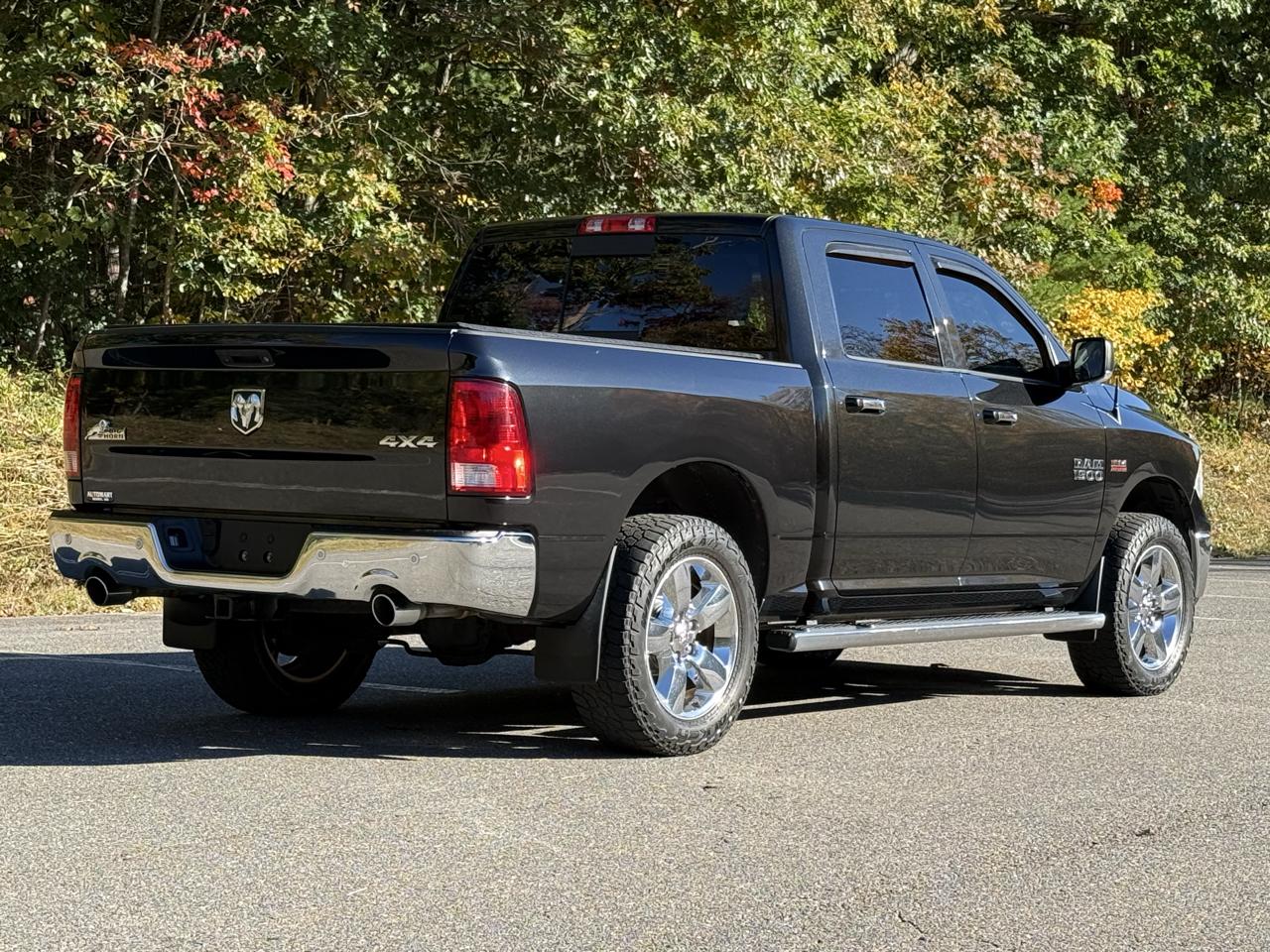 RAM 1500 4WD Crew Cab 140.5" Big Horn 2016