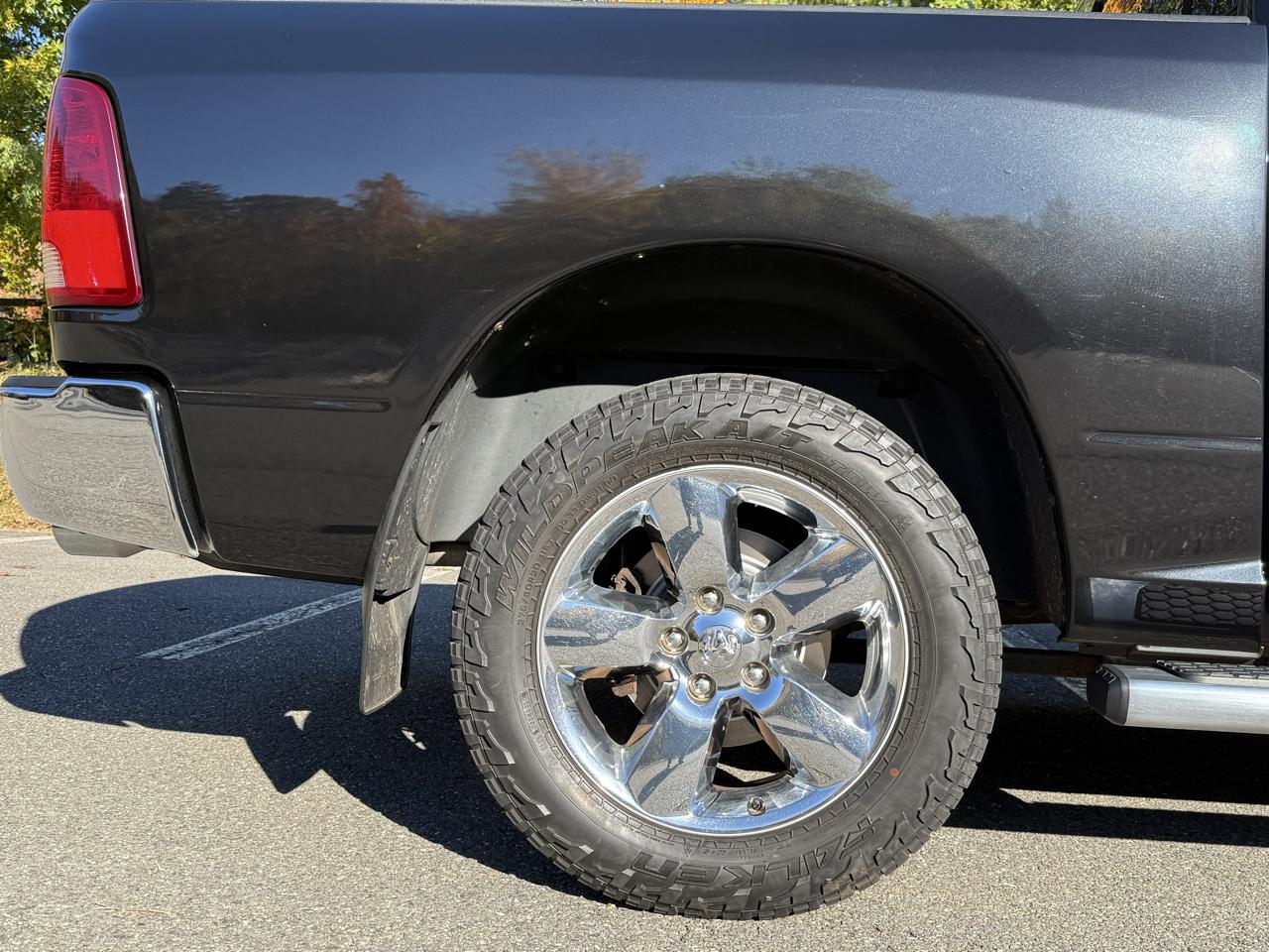 RAM 1500 4WD Crew Cab 140.5" Big Horn 2016