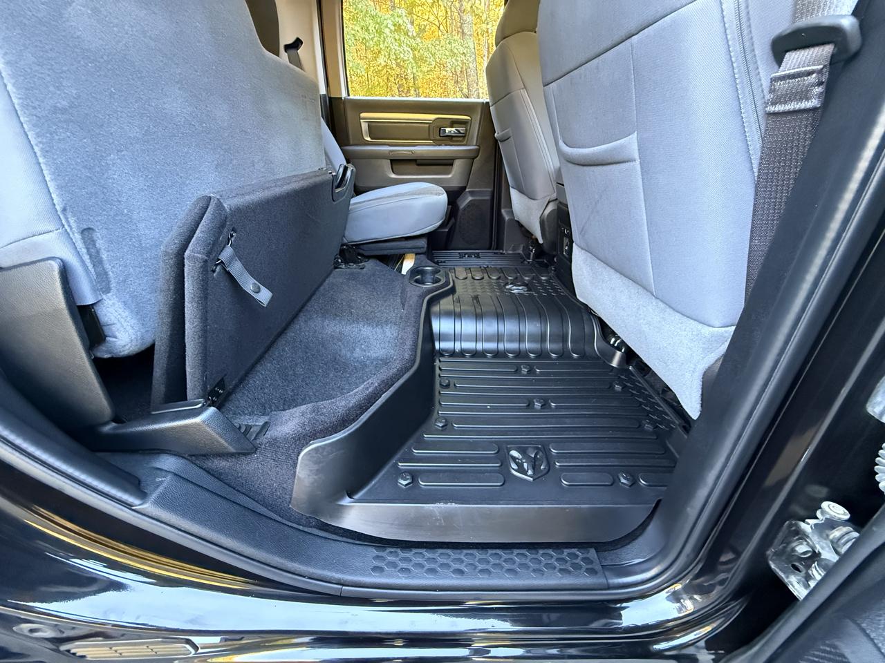 RAM 1500 4WD Crew Cab 140.5" Big Horn 2016