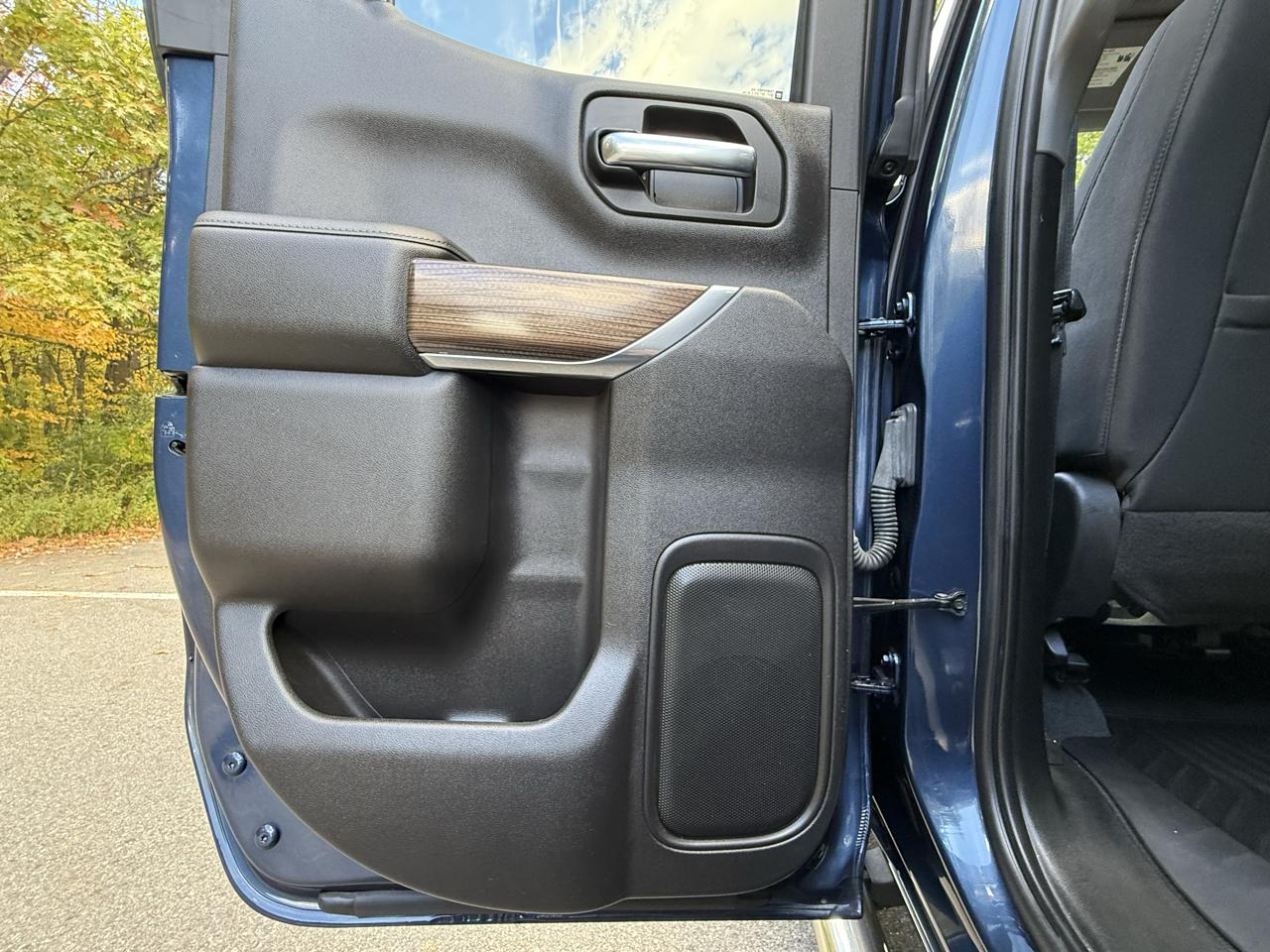 Chevrolet Silverado 1500 4WD Double Cab 147" RST 2019