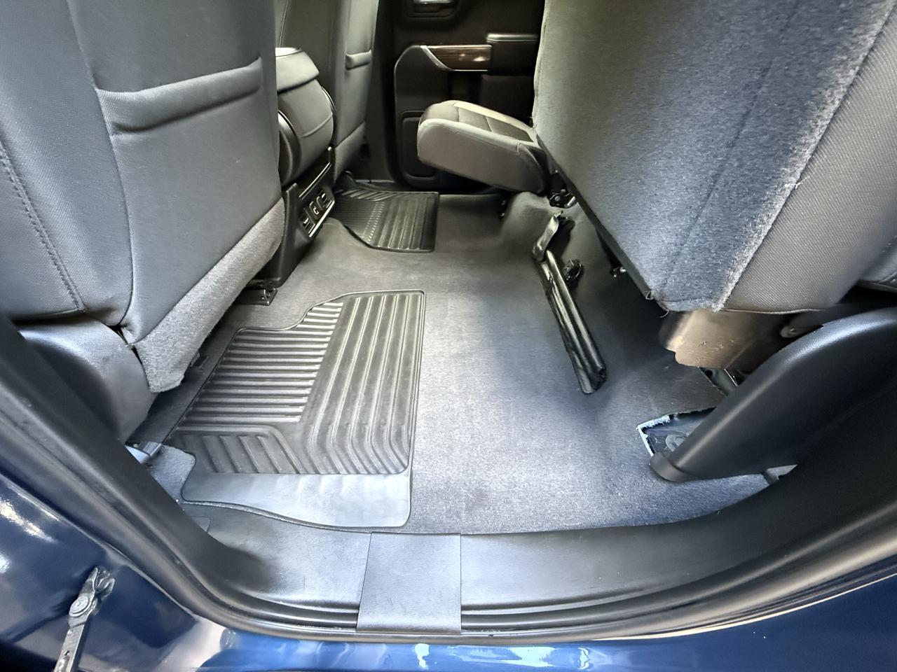Chevrolet Silverado 1500 4WD Double Cab 147" RST 2019