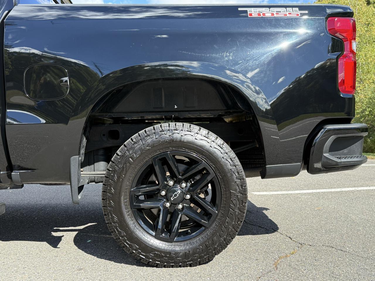 Chevrolet Silverado 1500 4WD Crew Cab 147" LT Trail Boss 2021