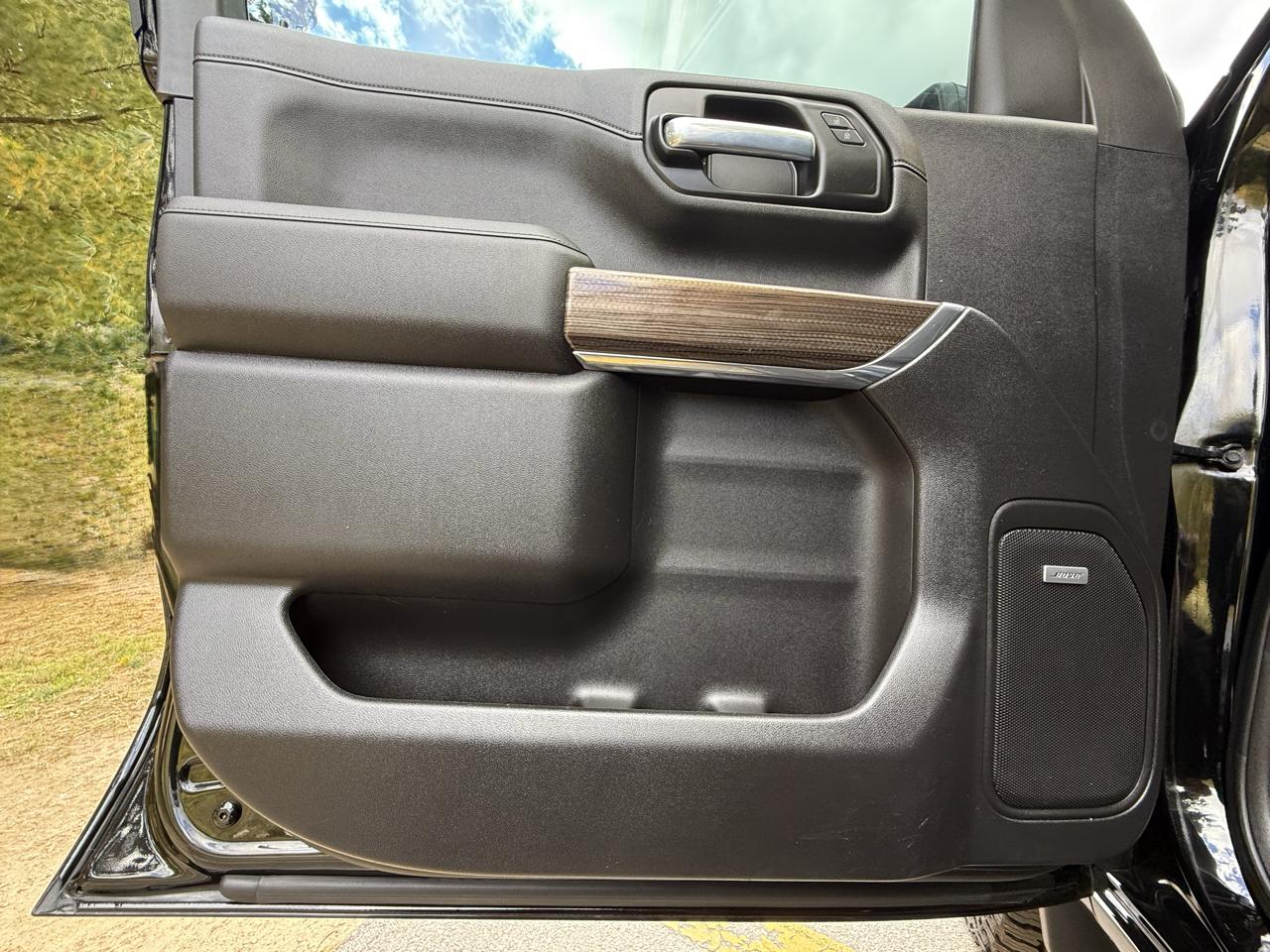 Chevrolet Silverado 1500 4WD Crew Cab 147" LT Trail Boss 2021